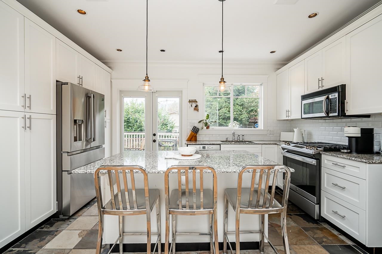 448 W 14TH STREET