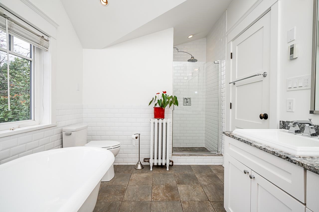 448 W 14TH STREET