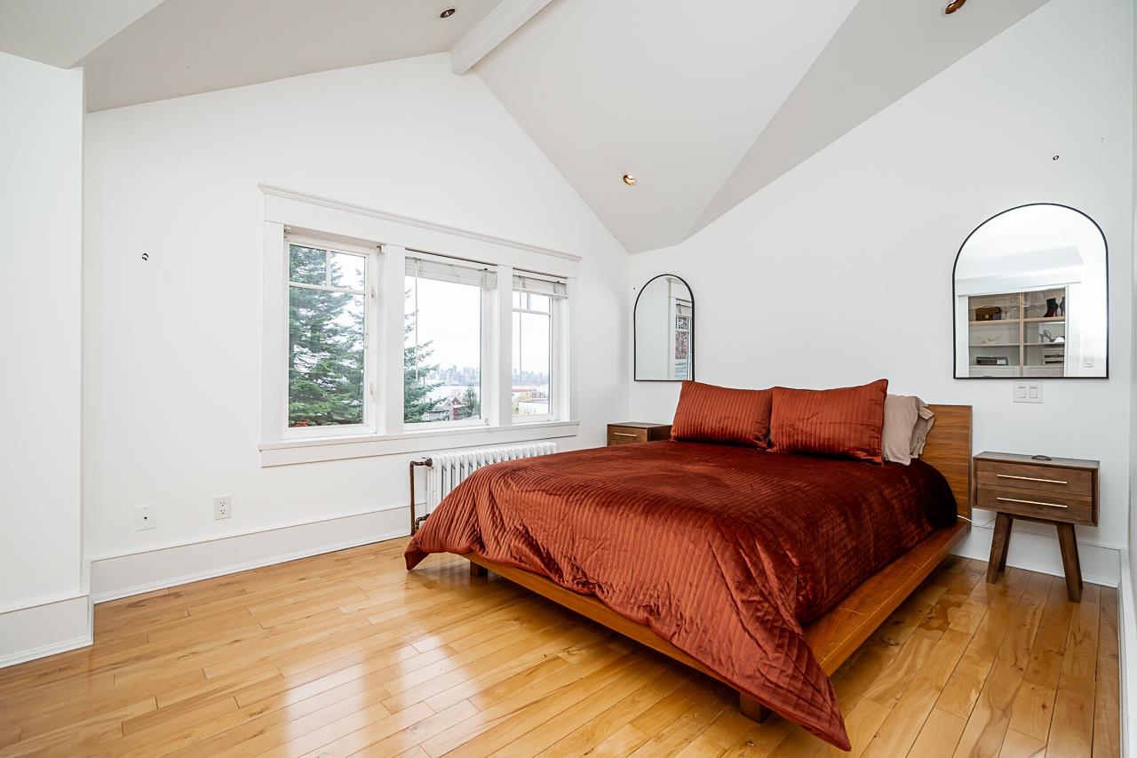 448 W 14TH STREET