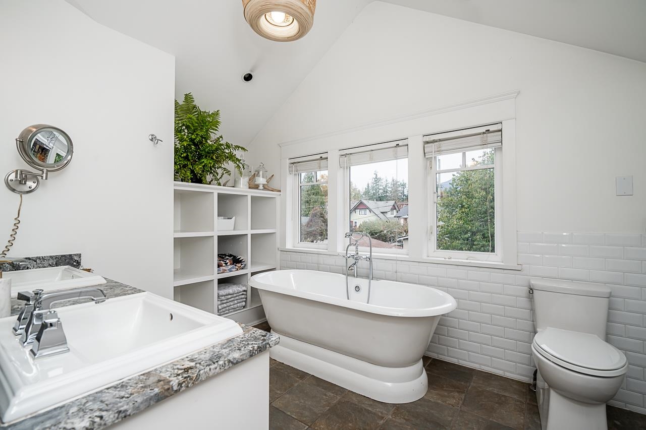 448 W 14TH STREET