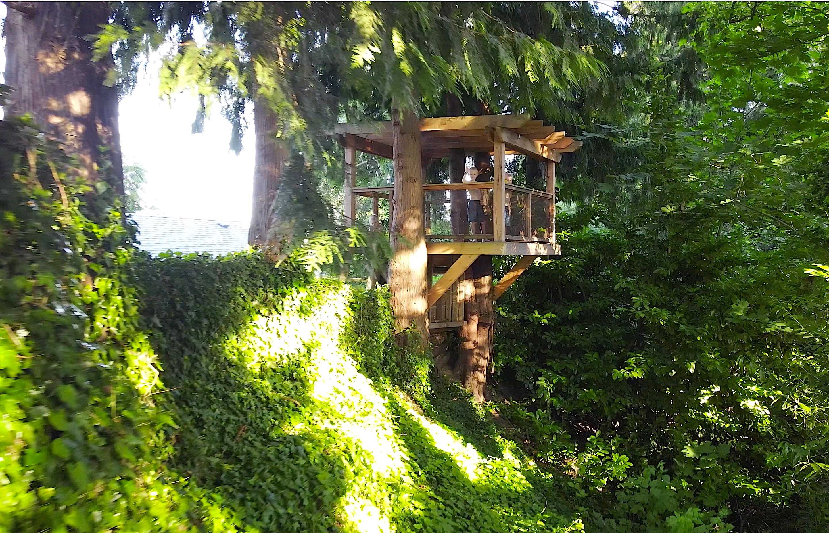 1002 STEWART AVENUE