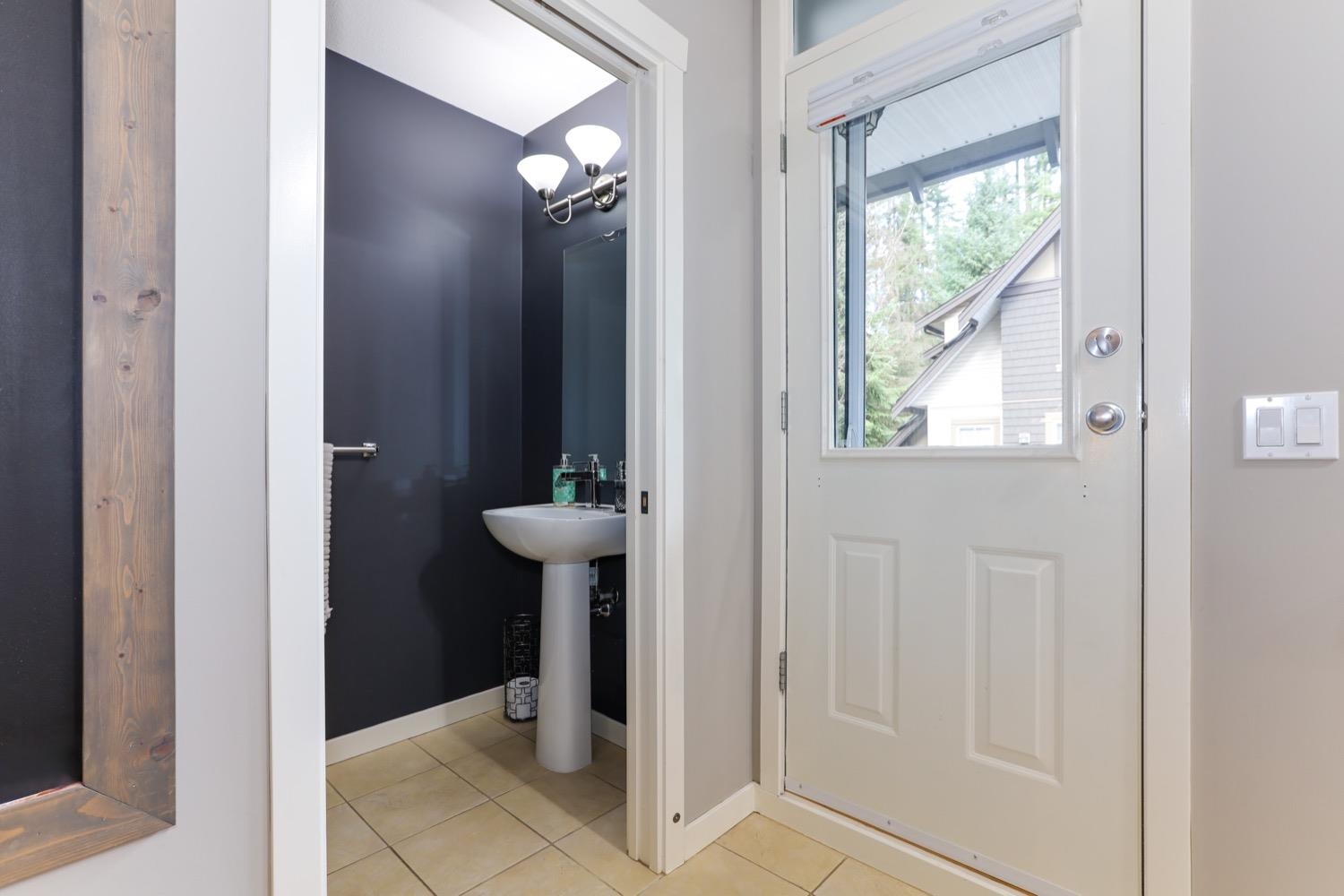 15 2200 PANORAMA DRIVE, #15