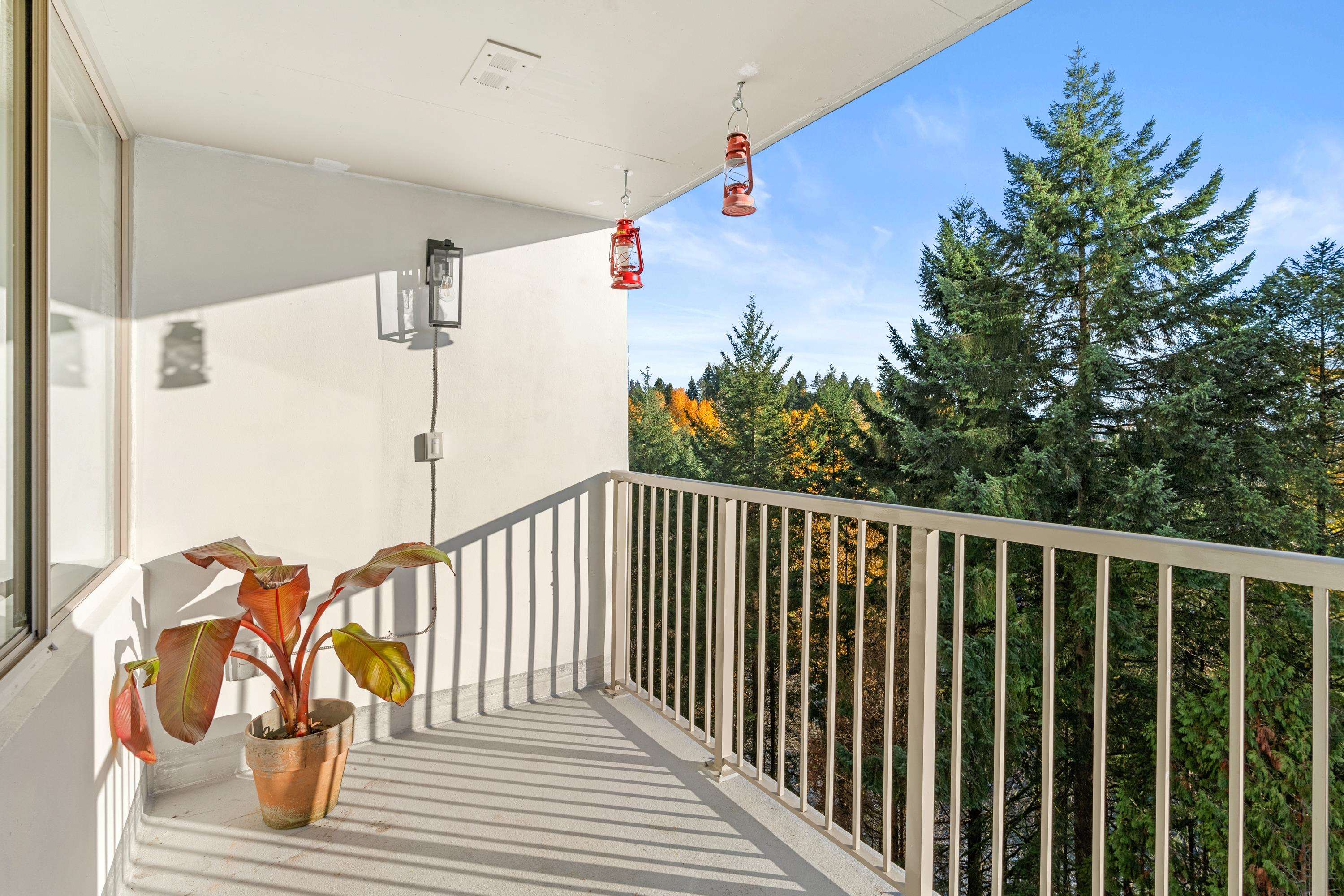1003 2004 FULLERTON AVENUE, #1003