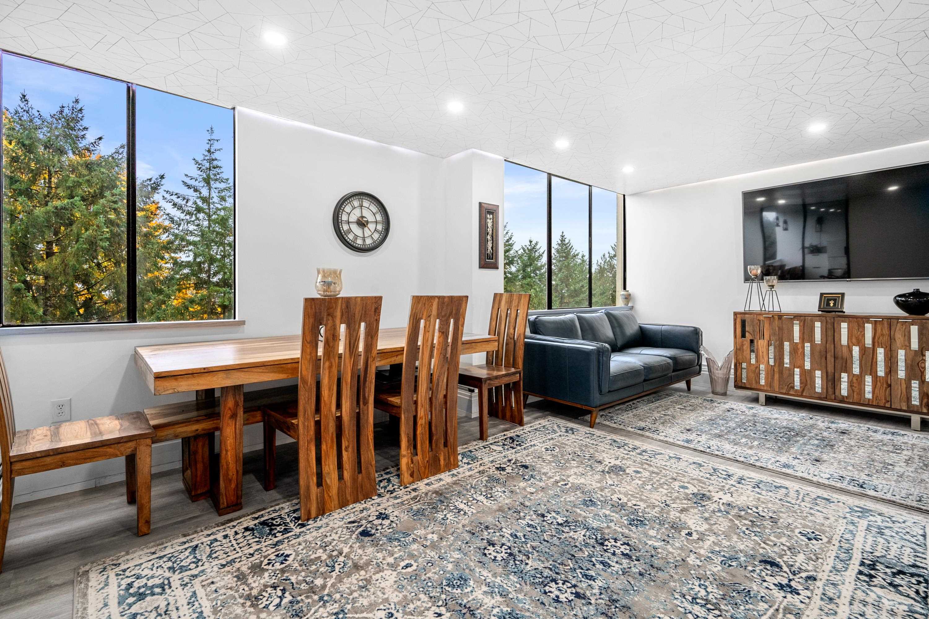 1003 2004 FULLERTON AVENUE, #1003