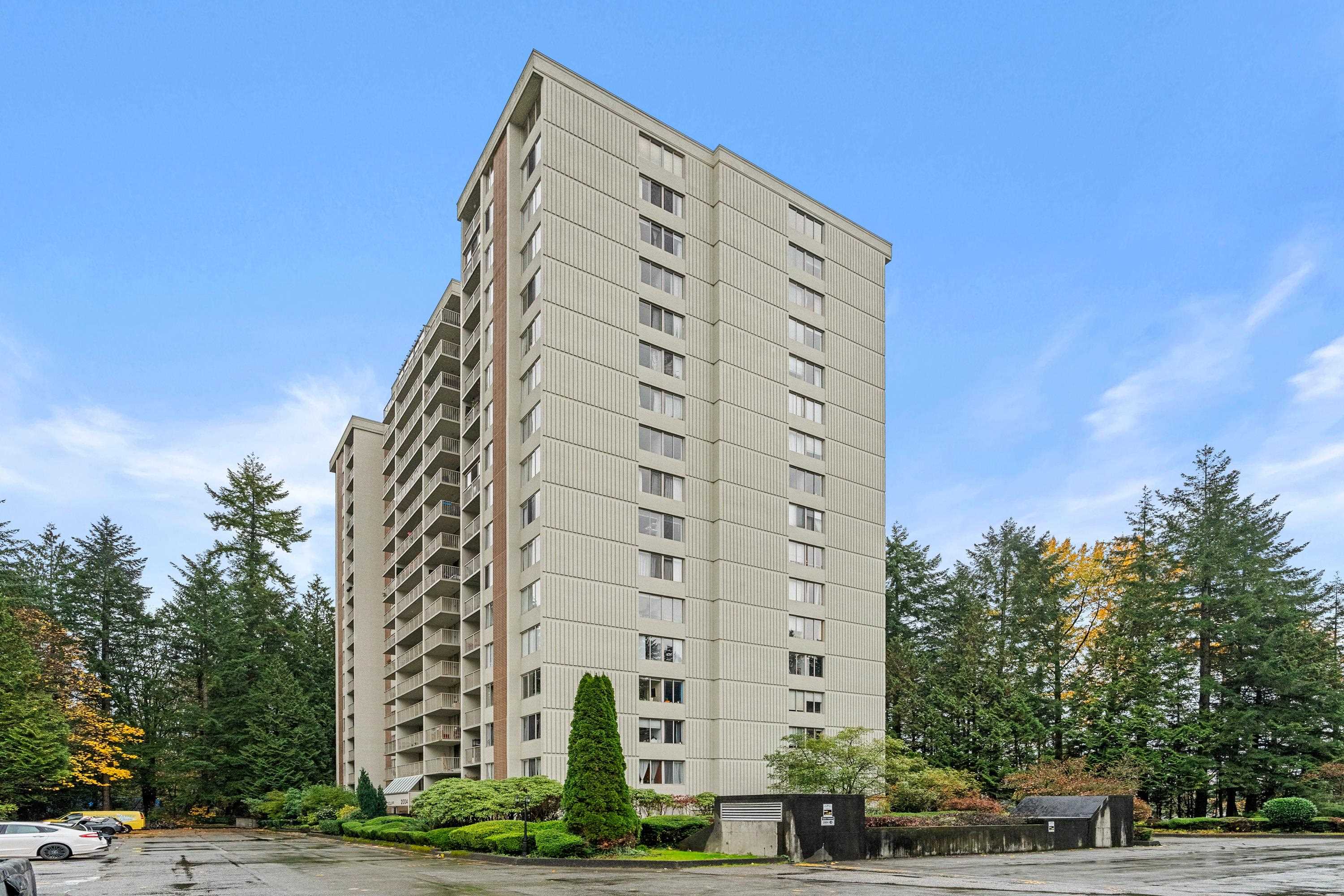 1003 2004 FULLERTON AVENUE, #1003