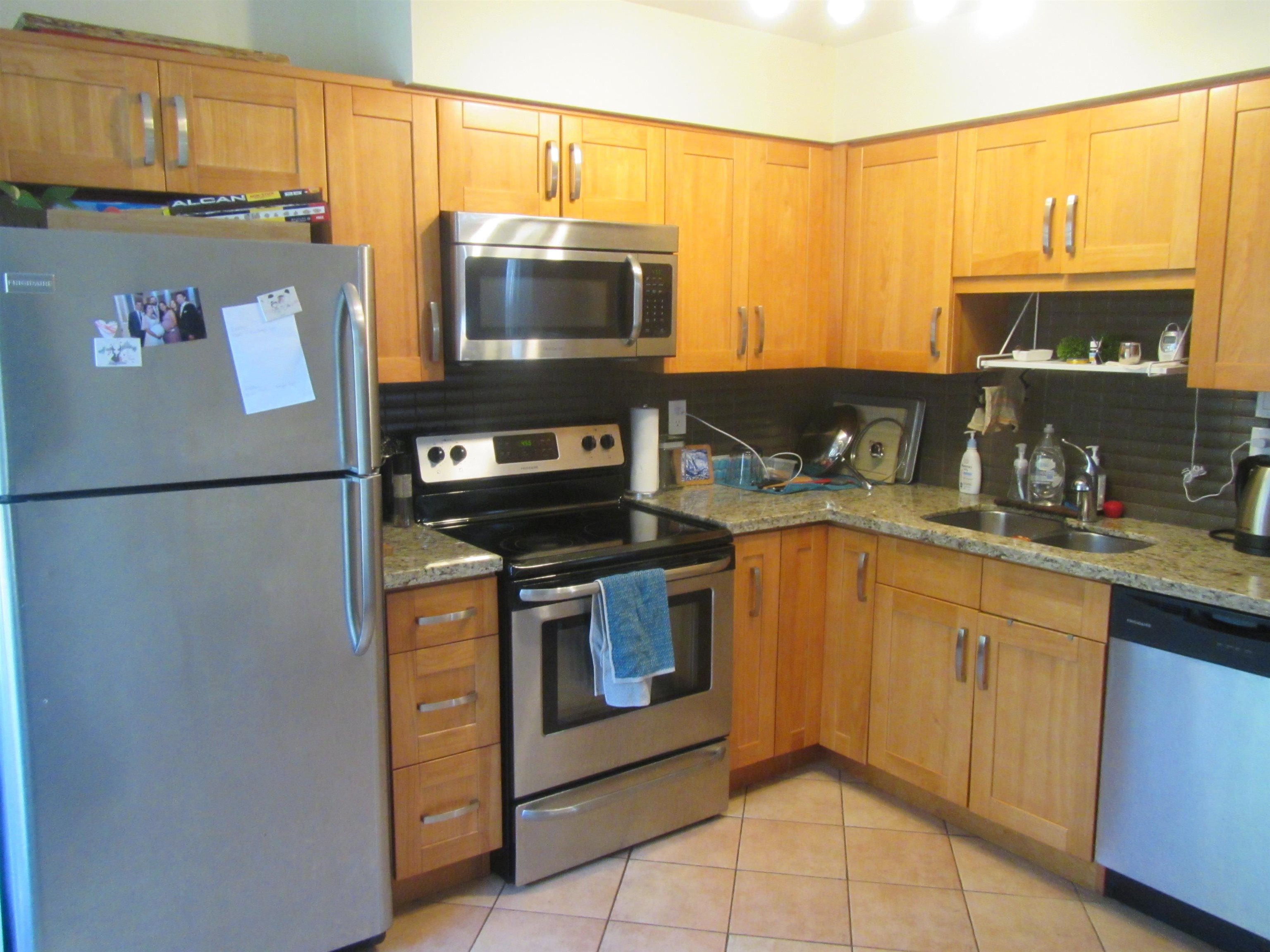 4 319 HIGHLAND WAY, #4