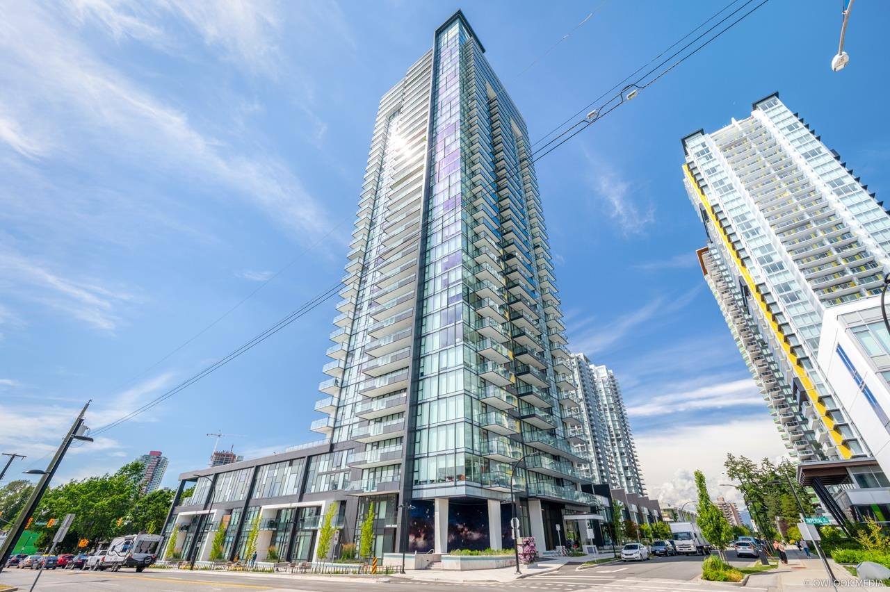3202 6699 DUNBLANE AVENUE, #3202