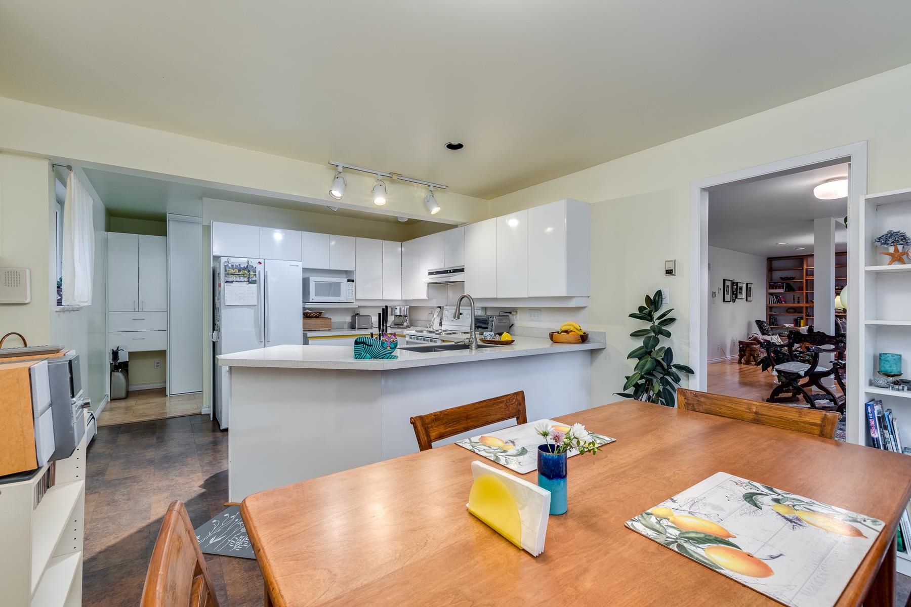 4117 BEAUFORT PLACE