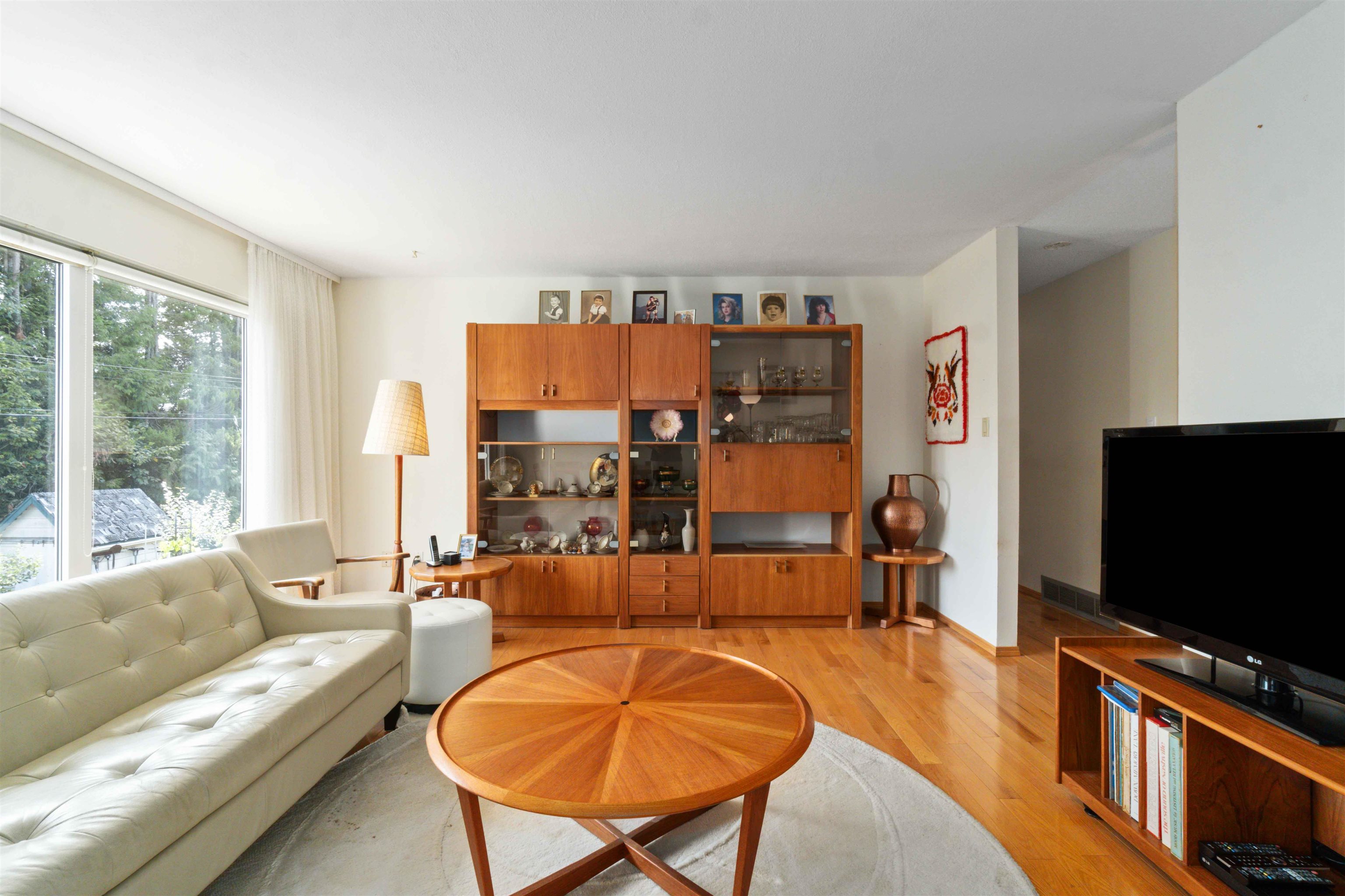 3029 FLEET STREET