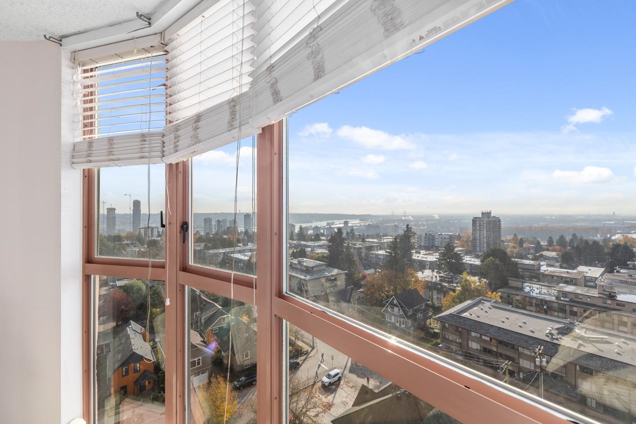 1204 612 FIFTH AVENUE, #1204