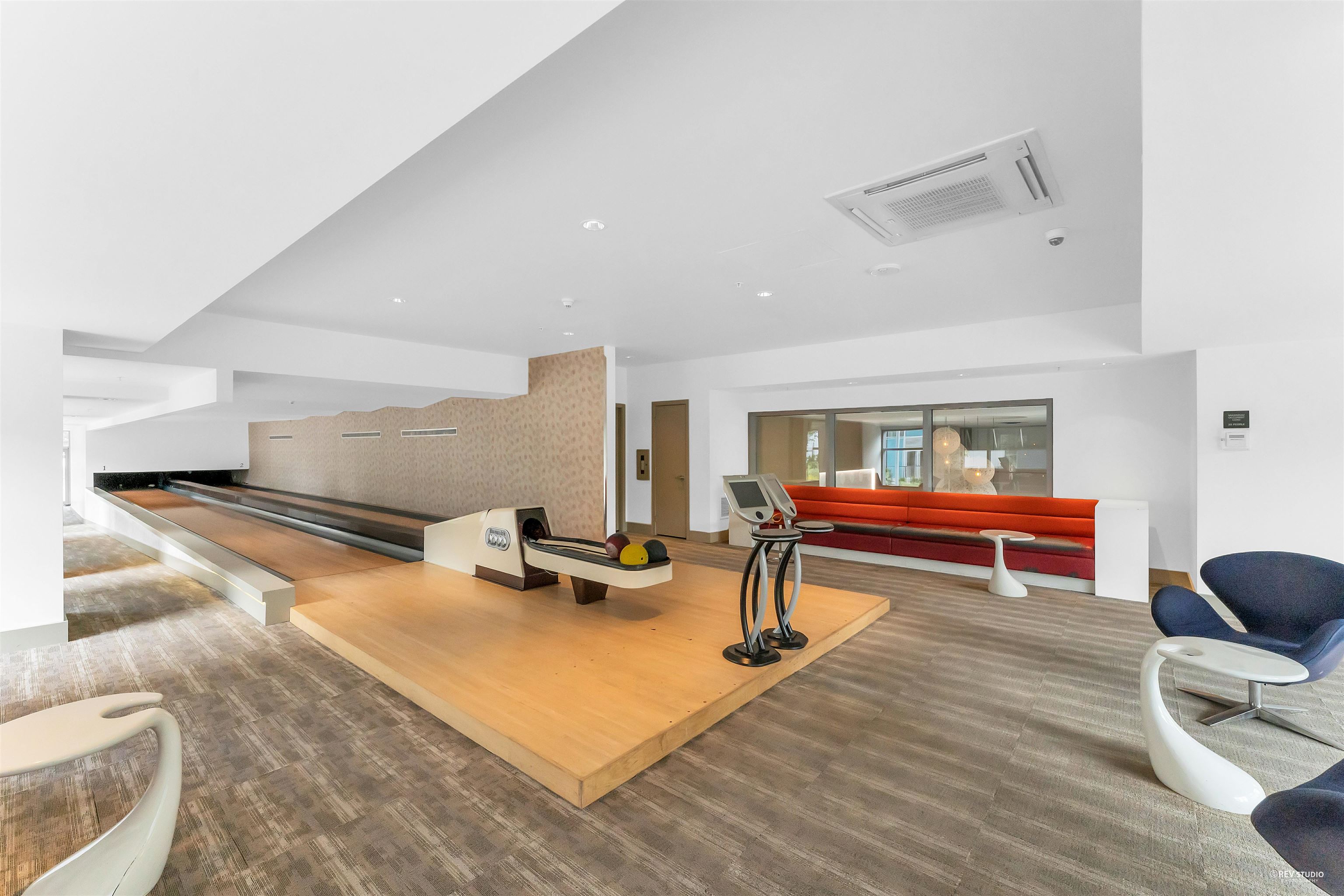 406 13688 100 AVENUE, #406