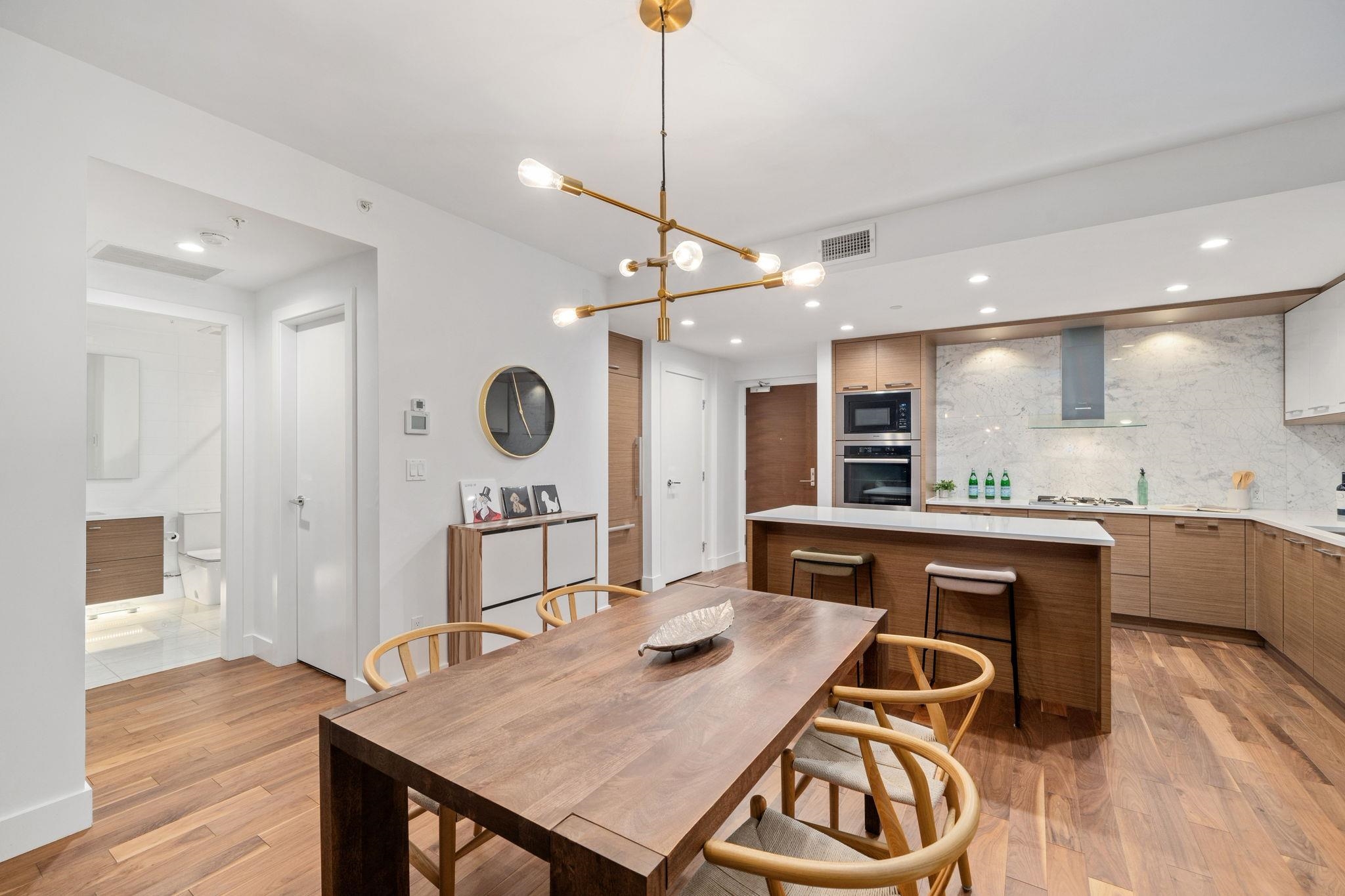 701 4360 BERESFORD STREET, #701