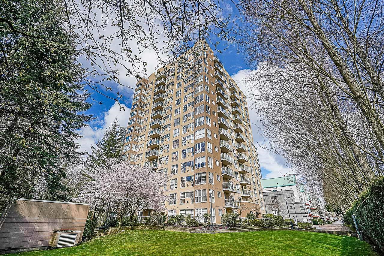 1001 9830 WHALLEY BOULEVARD, #1001