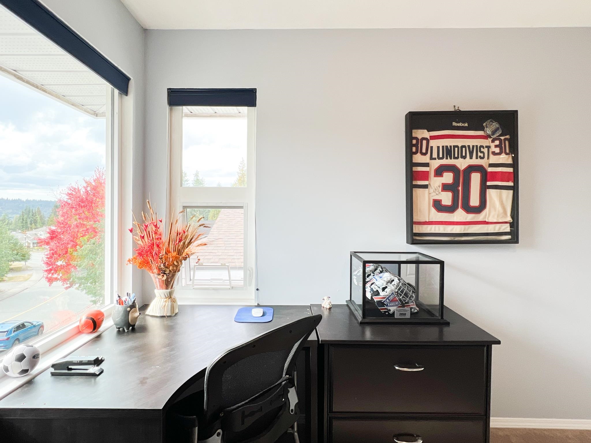 37 RAVINE DRIVE