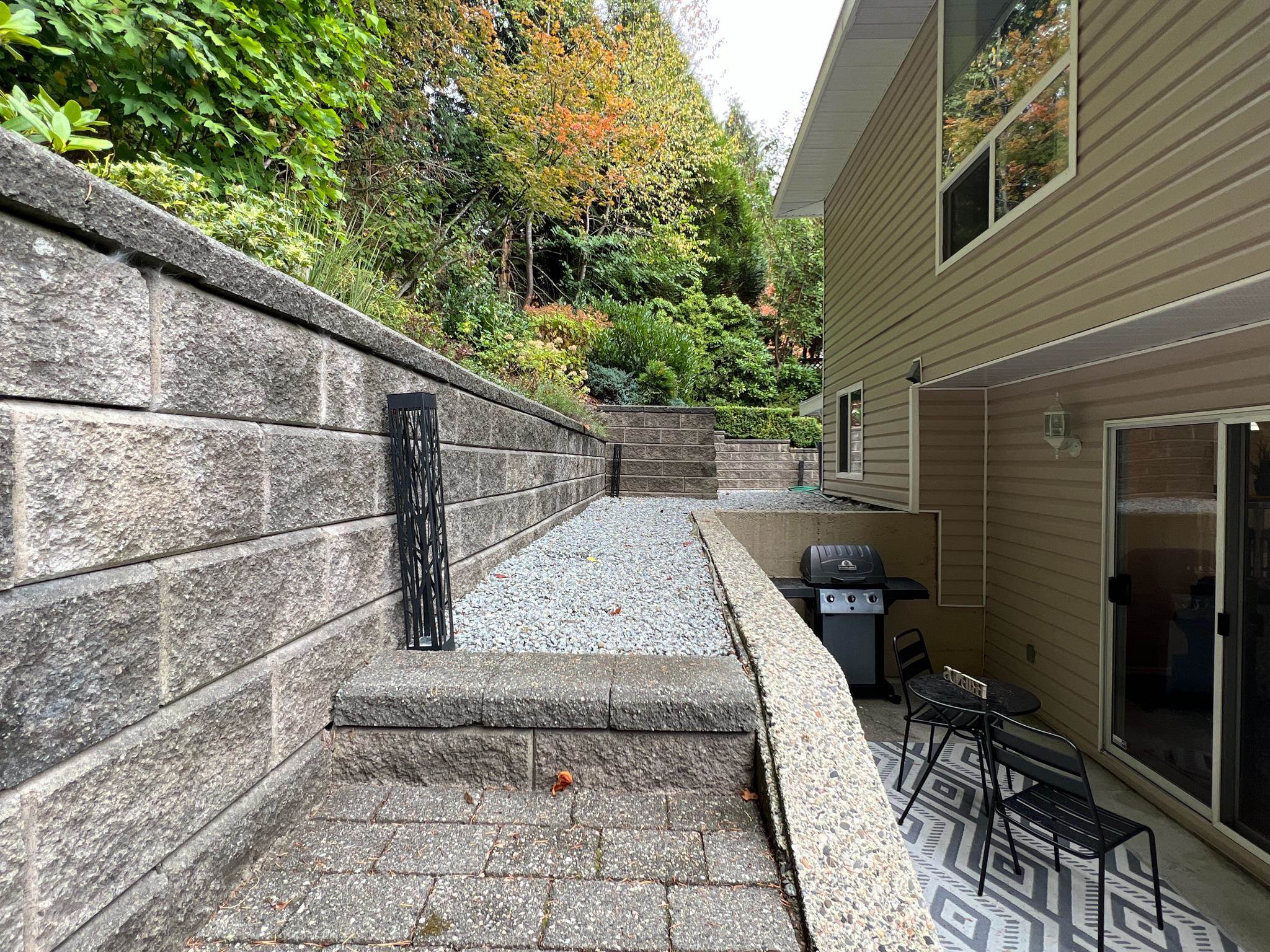 37 RAVINE DRIVE