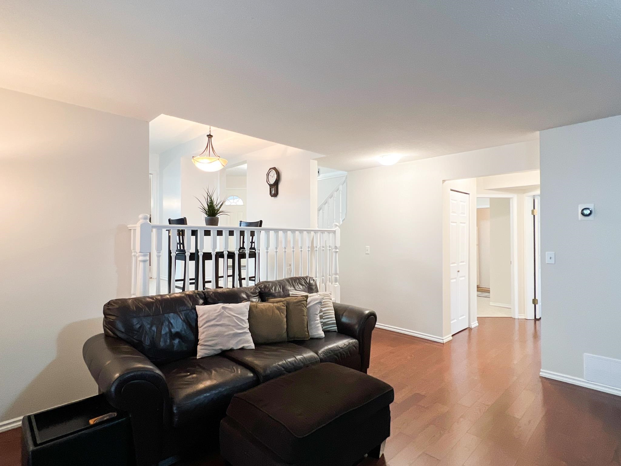 37 RAVINE DRIVE