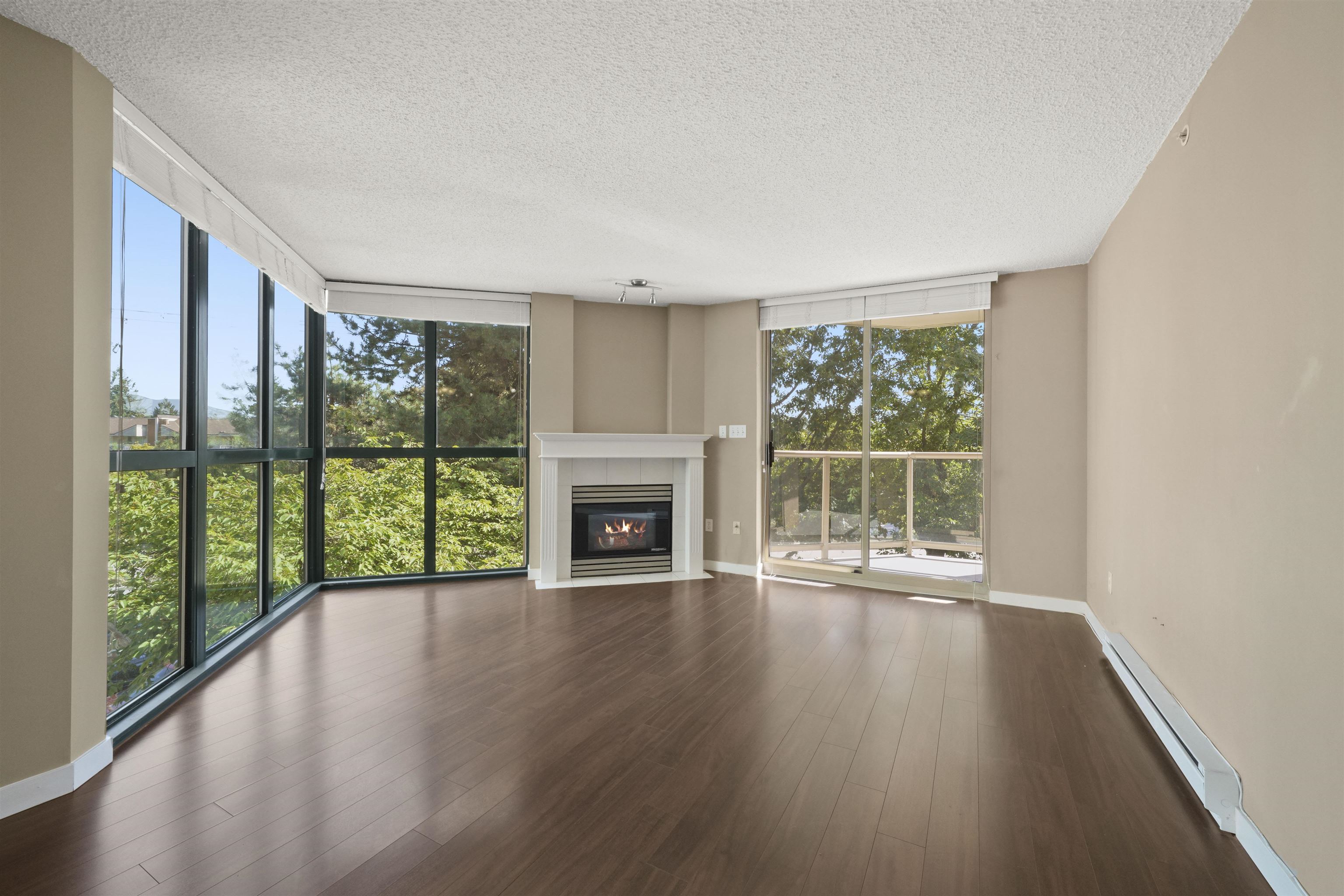 304 1190 PIPELINE ROAD, #304