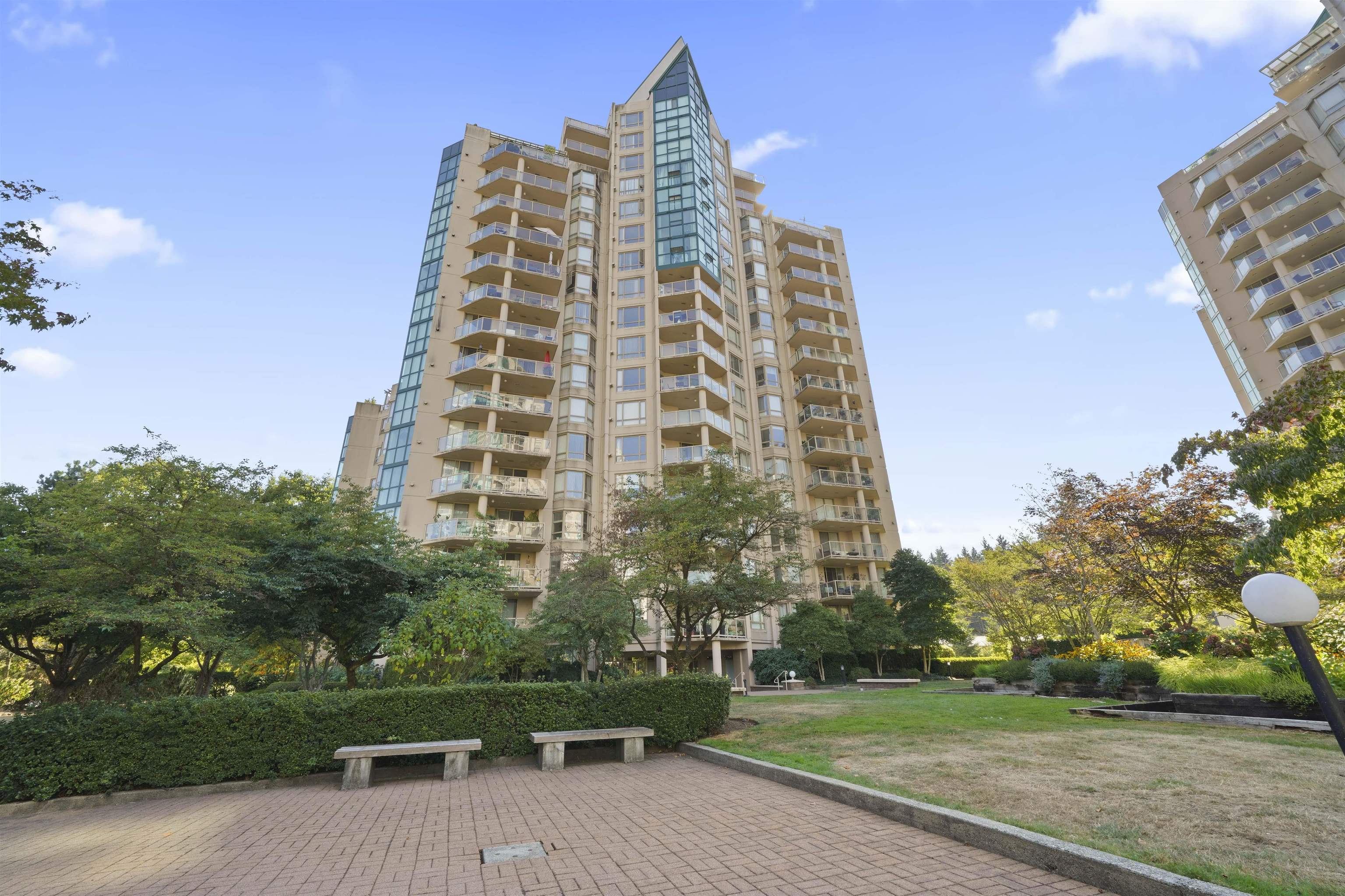 304 1190 PIPELINE ROAD, #304