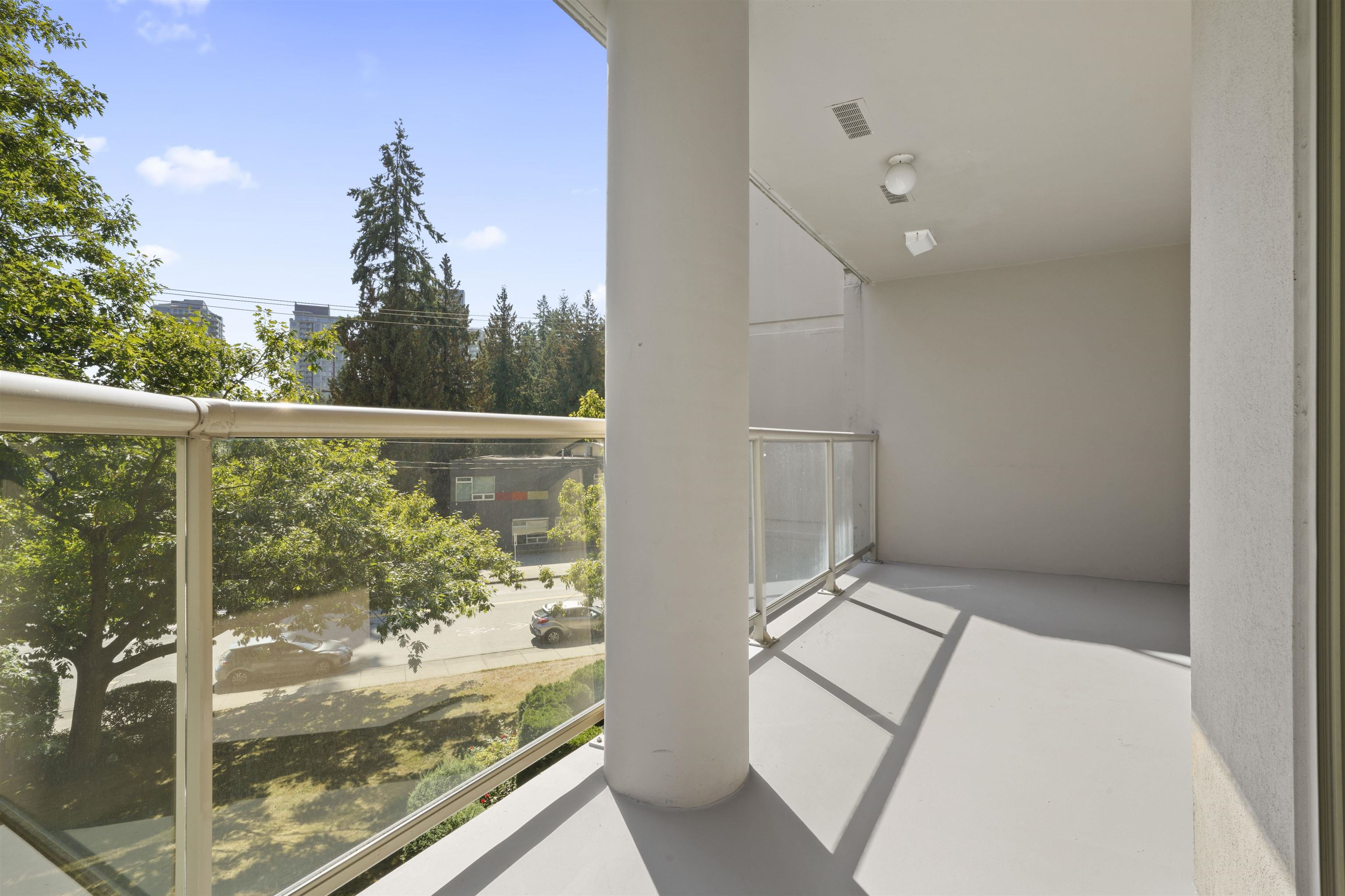 304 1190 PIPELINE ROAD, #304