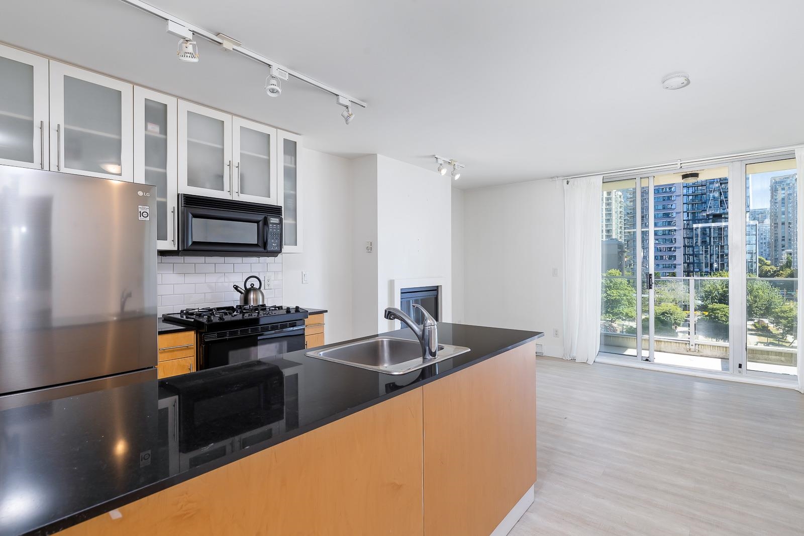703 1225 RICHARDS STREET, #703