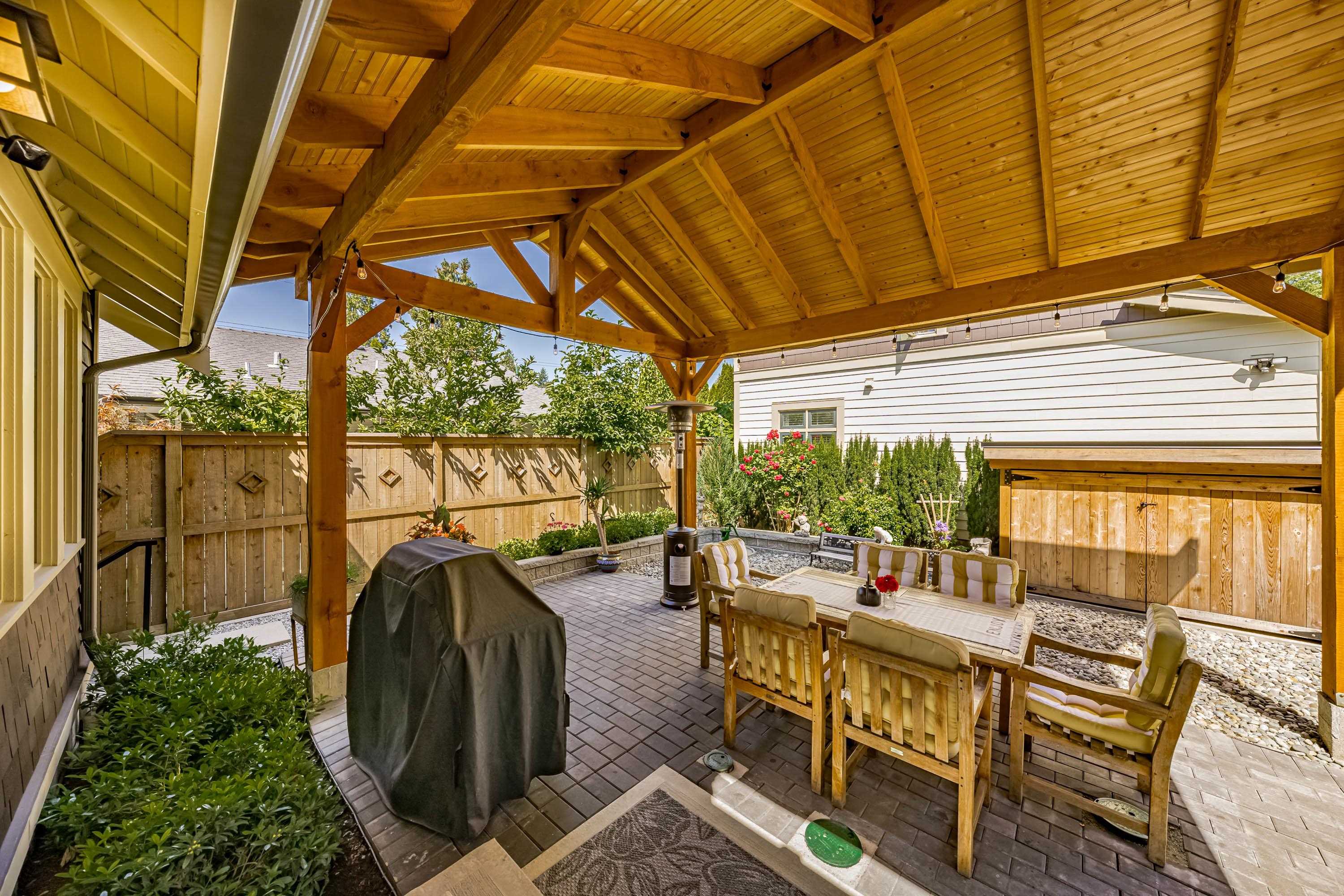 903 WALLS AVENUE