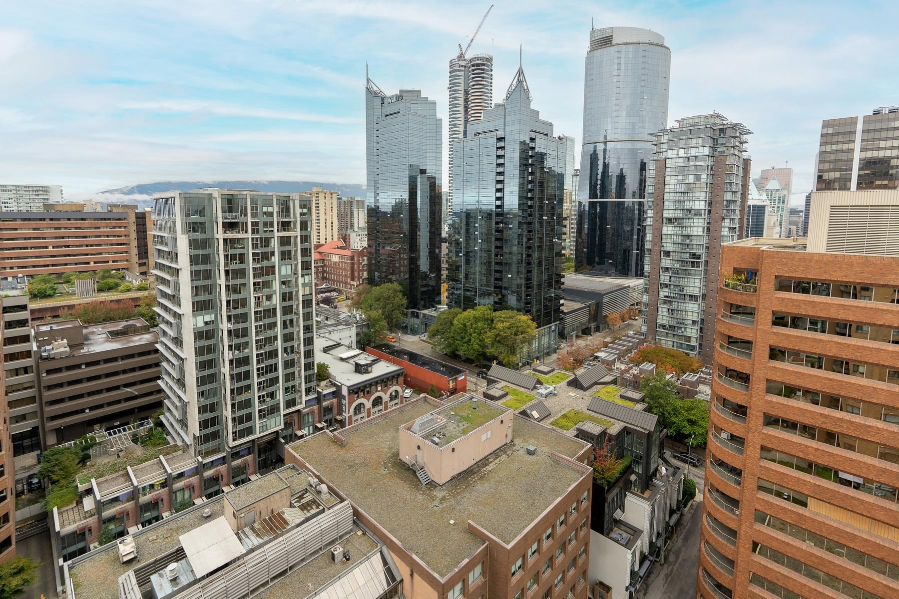 2402 1189 HOWE STREET, #2402
