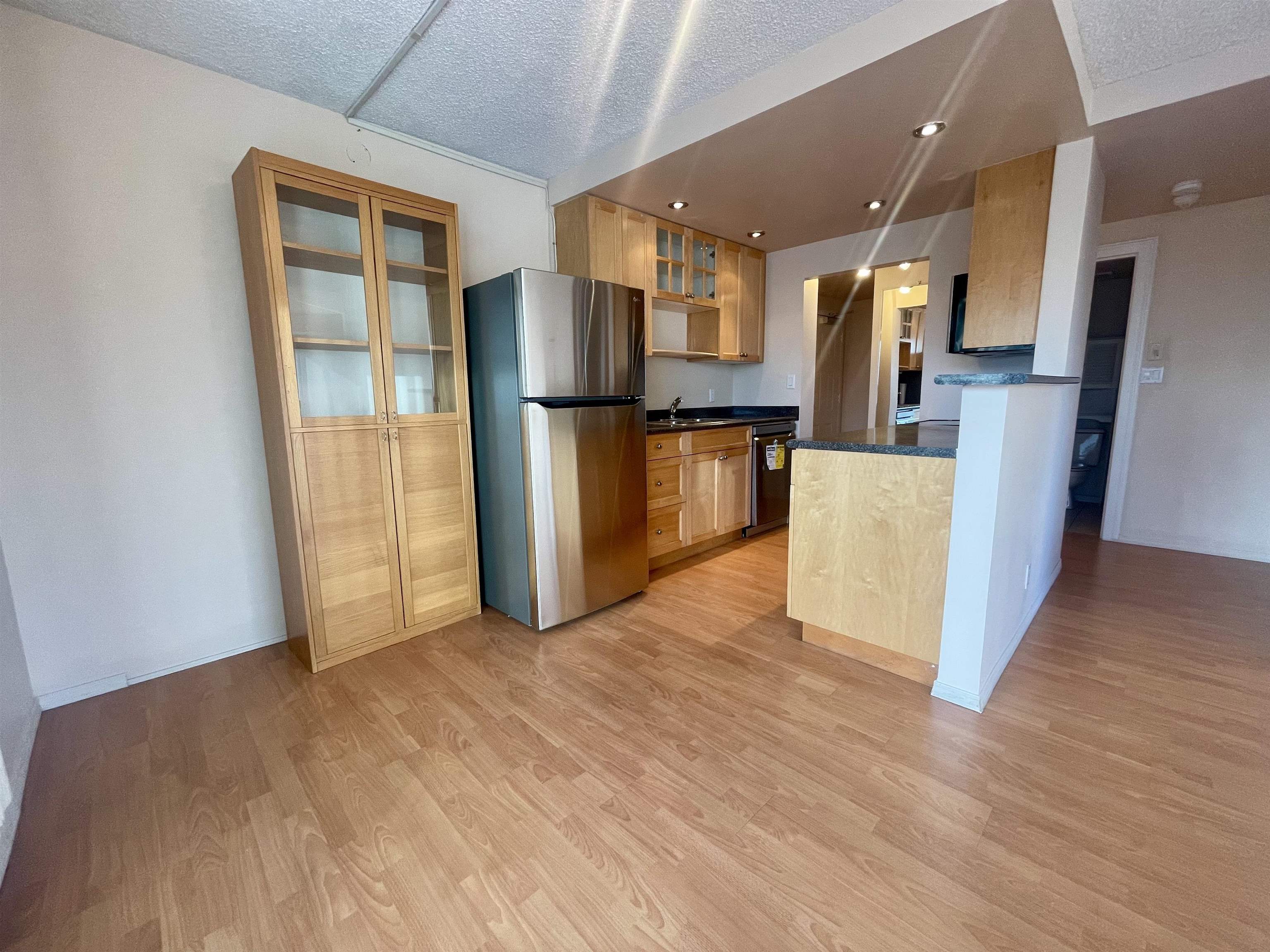 602 1515 EASTERN AVENUE, #602