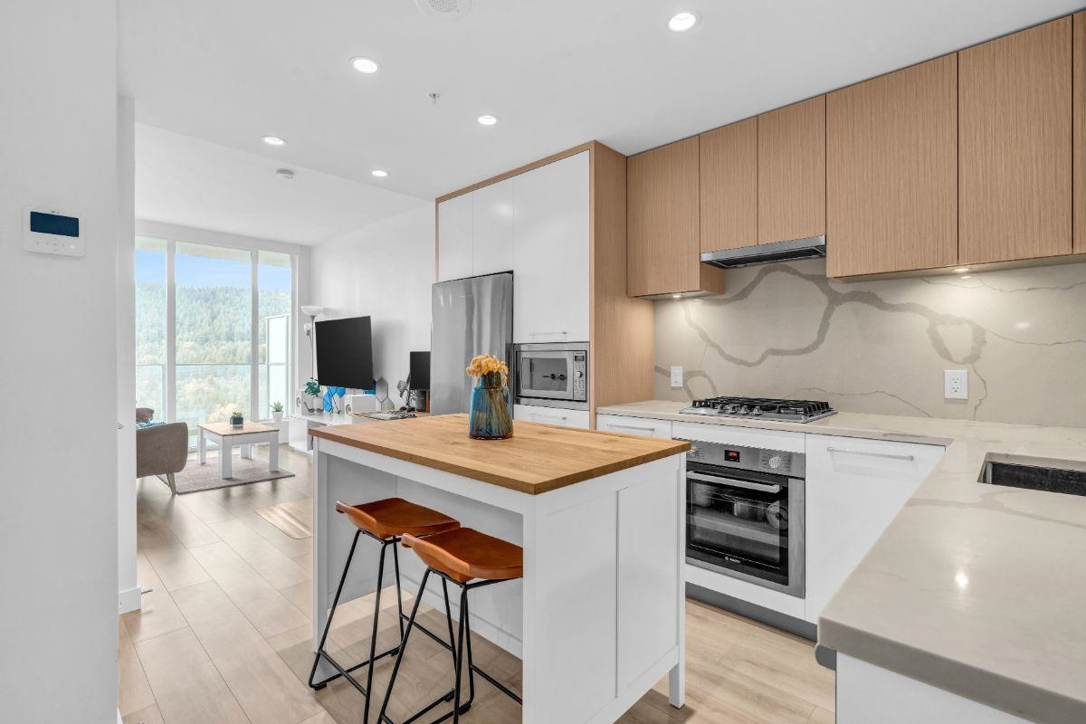 1104 567 CLARKE ROAD, #1104