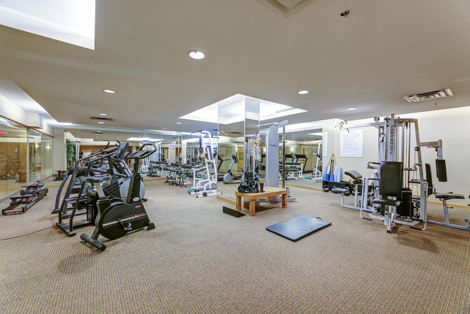 606 1425 W 6TH AVENUE, #606