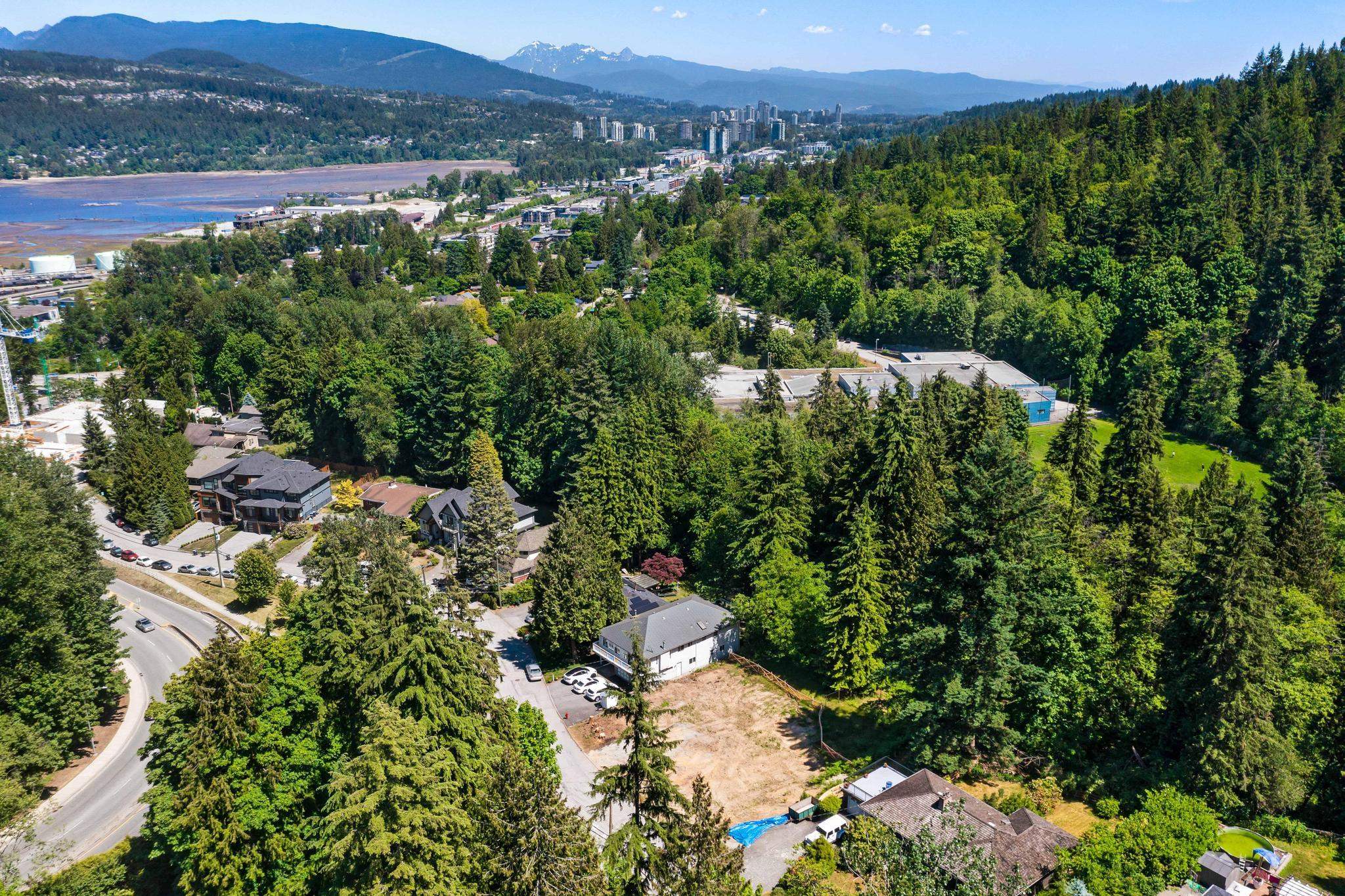 986 SEAFORTH WAY