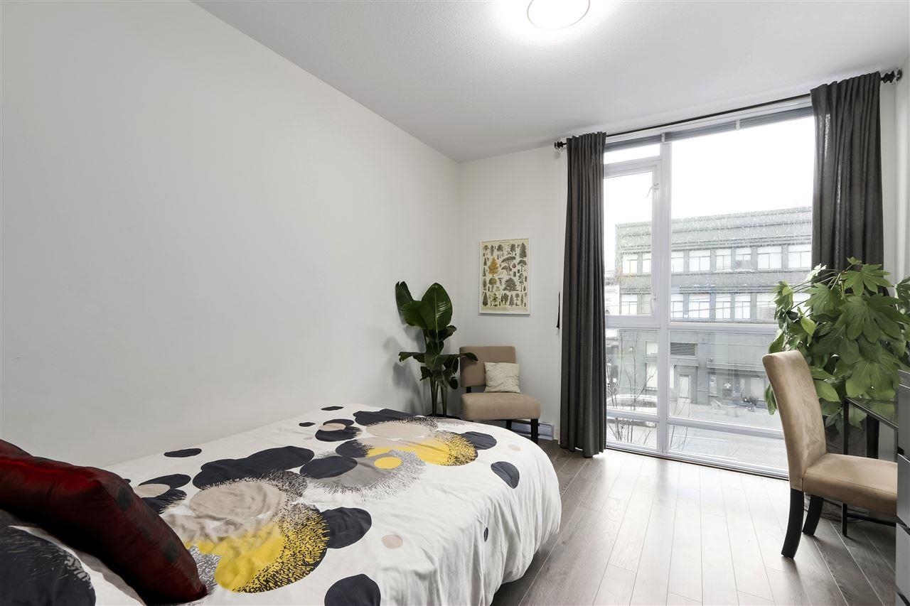 211 138 E HASTINGS STREET, #211