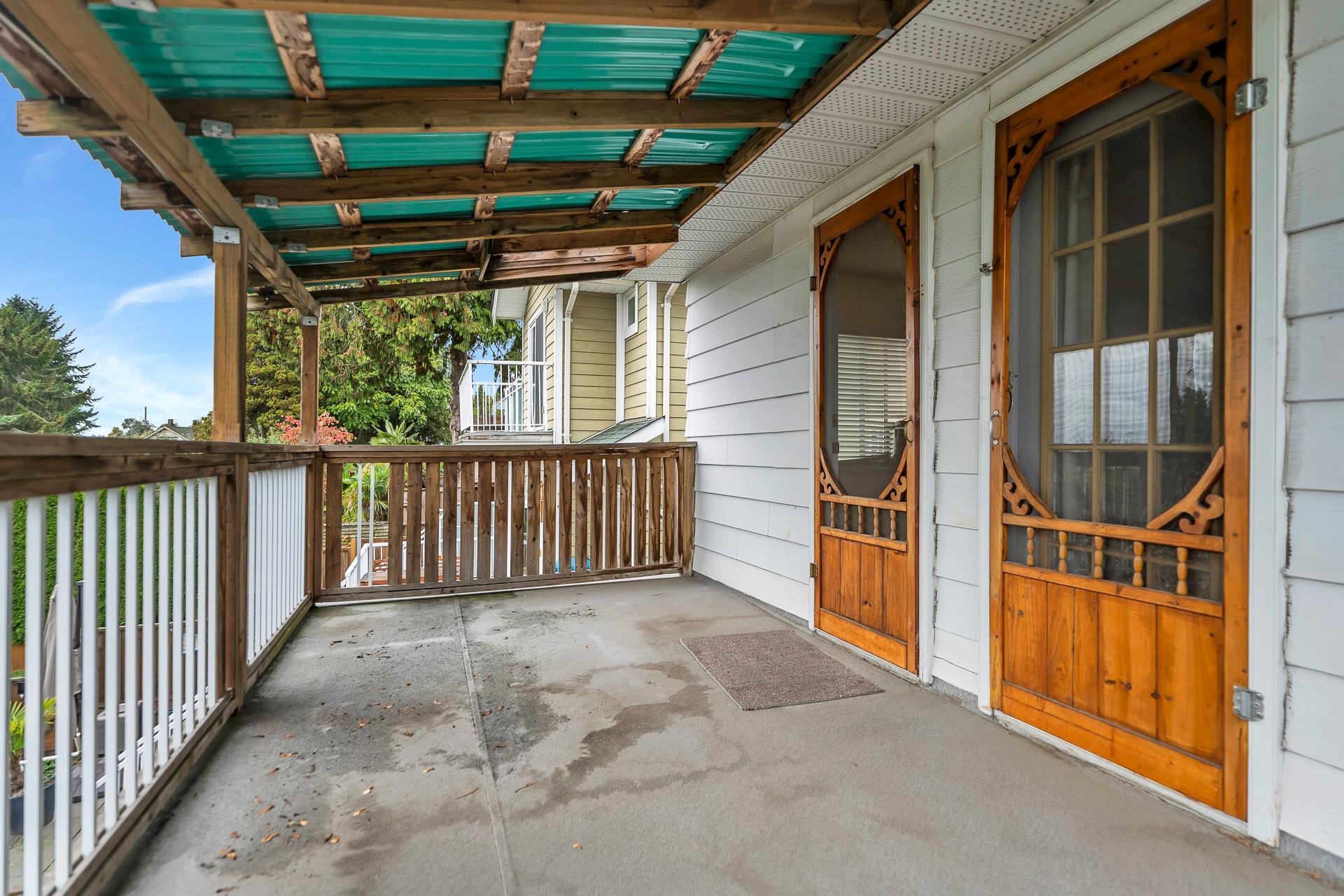 1128 ROCHESTER AVENUE
