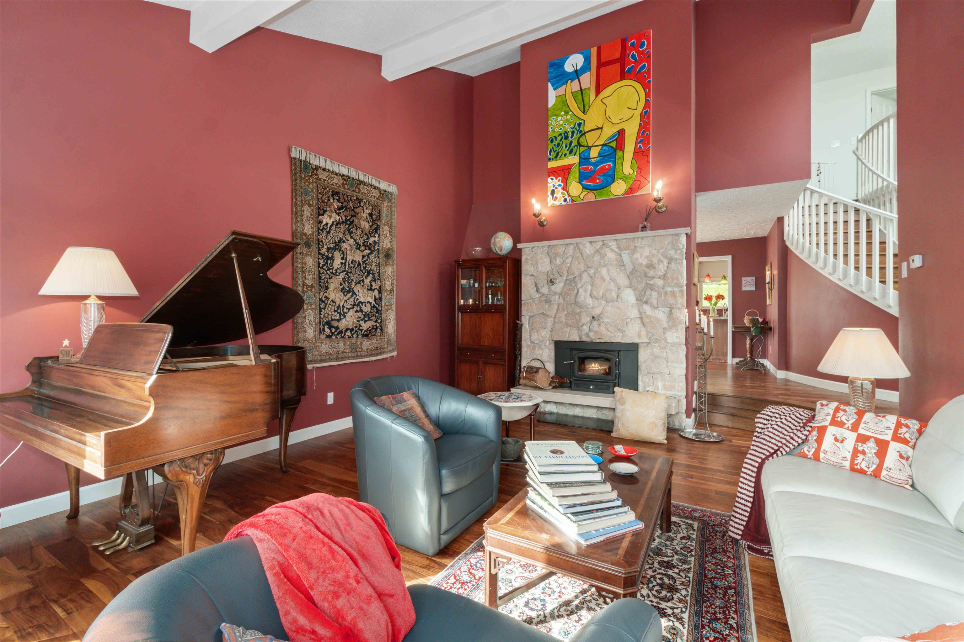 1381 GLEN ABBEY DRIVE