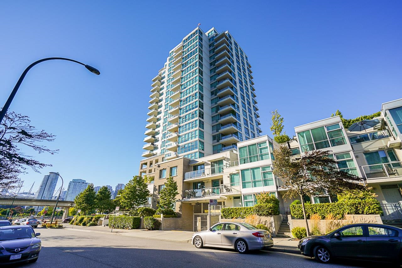 1803 125 MILROSS AVENUE, #1803