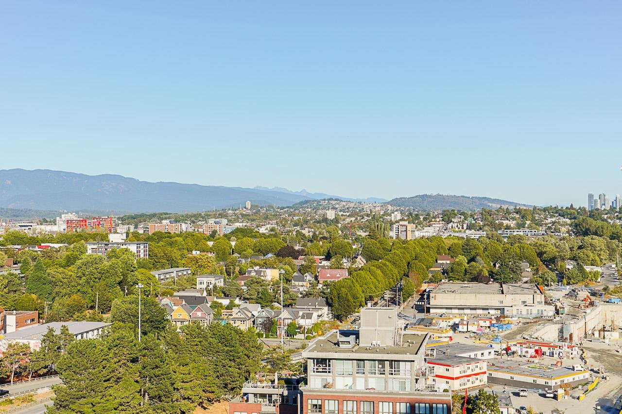 1803 125 MILROSS AVENUE, #1803