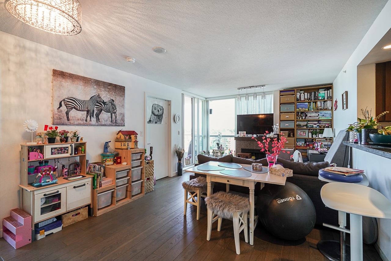 1803 125 MILROSS AVENUE, #1803