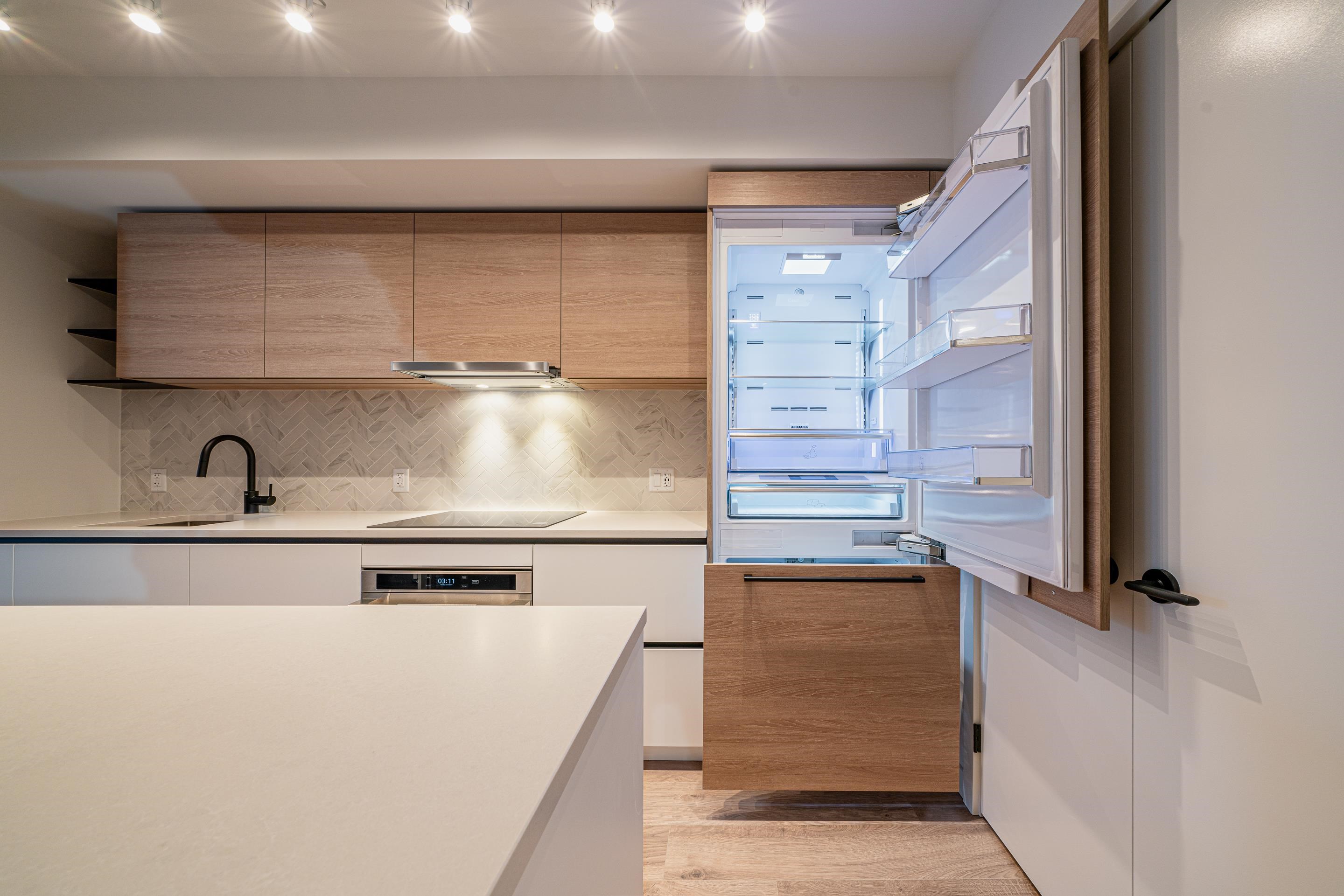 2409 10448 UNIVERSITY DRIVE, #2409