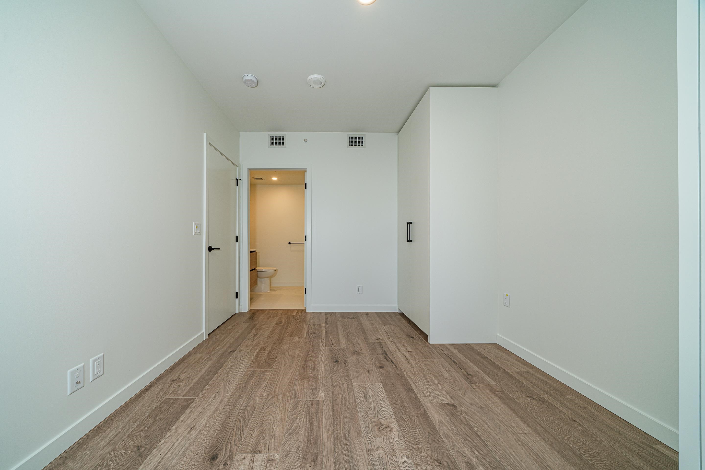2409 10448 UNIVERSITY DRIVE, #2409