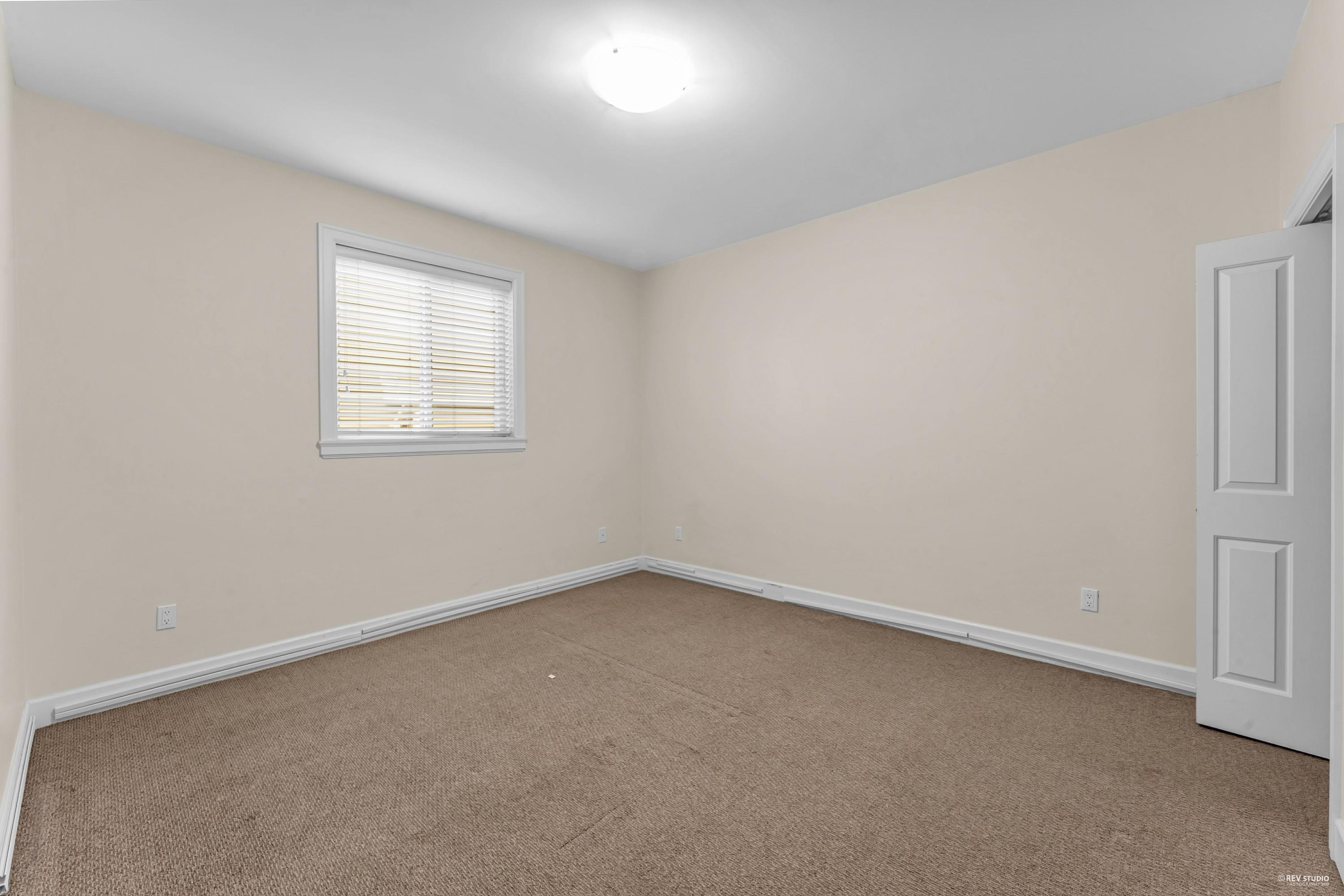 405 MUNDY STREET