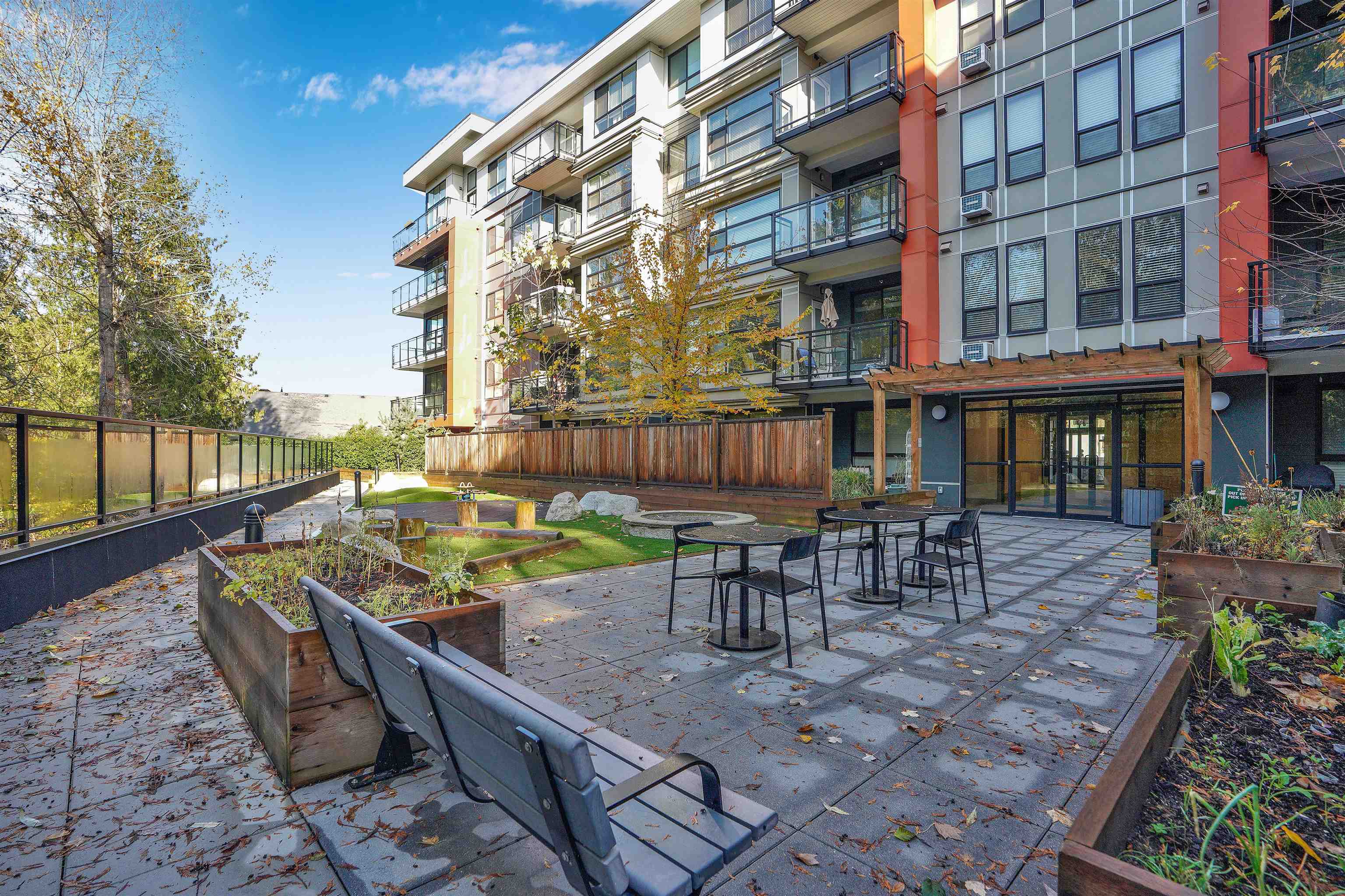 212 5485 BRYDON CRESCENT, #212