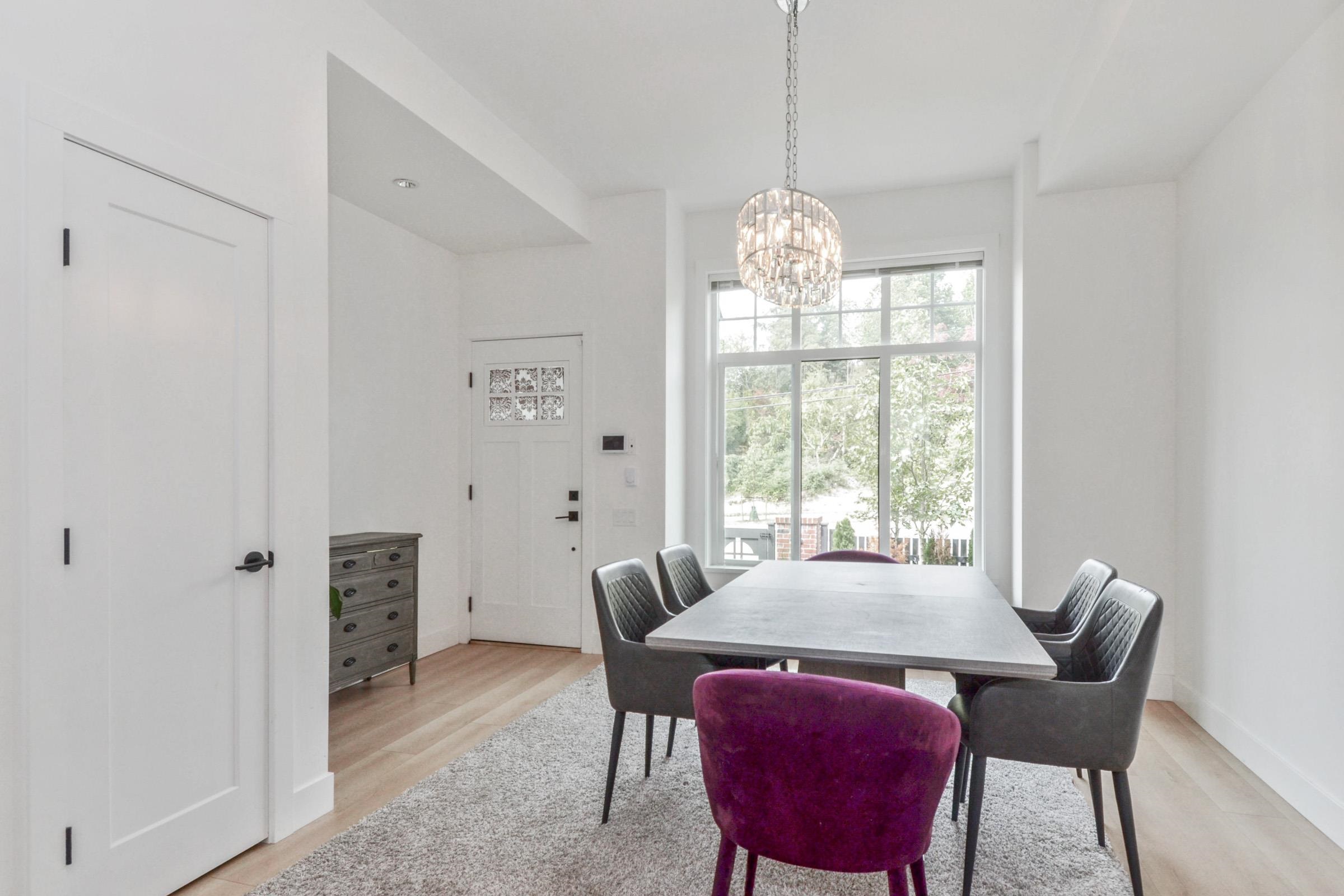 35 3552 VICTORIA DRIVE, #35