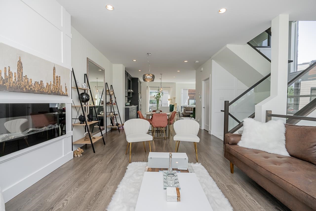 38 15688 28 AVENUE, #38