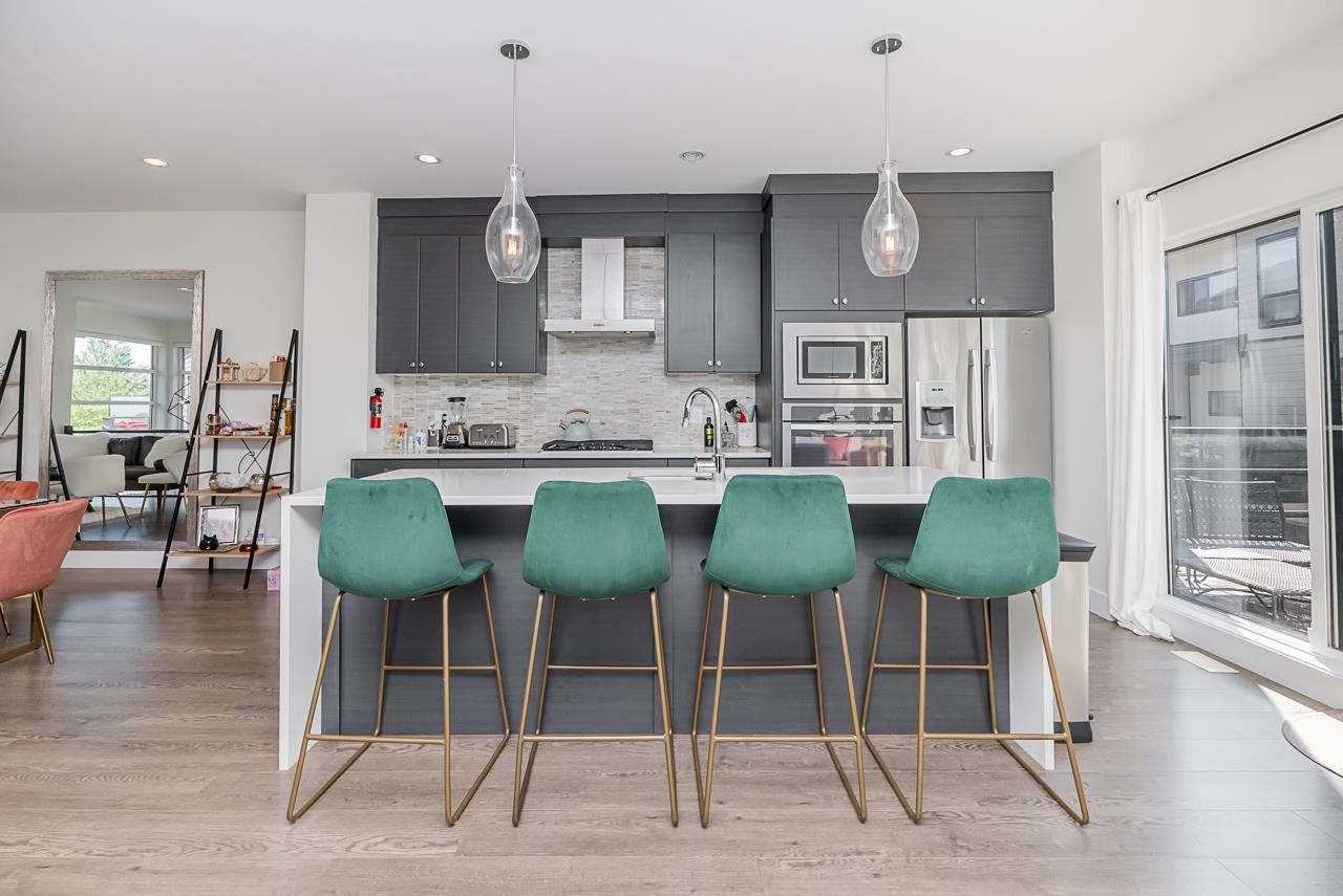 38 15688 28 AVENUE, #38