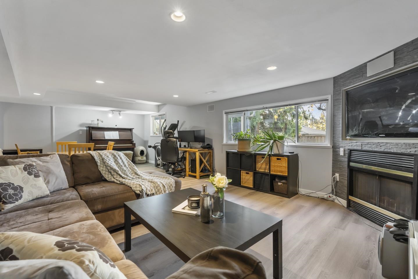 8113 MODESTO DRIVE