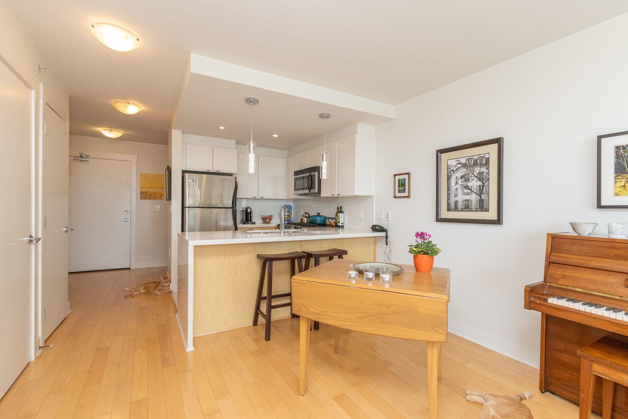 607 160 W 3RD STREET, #607