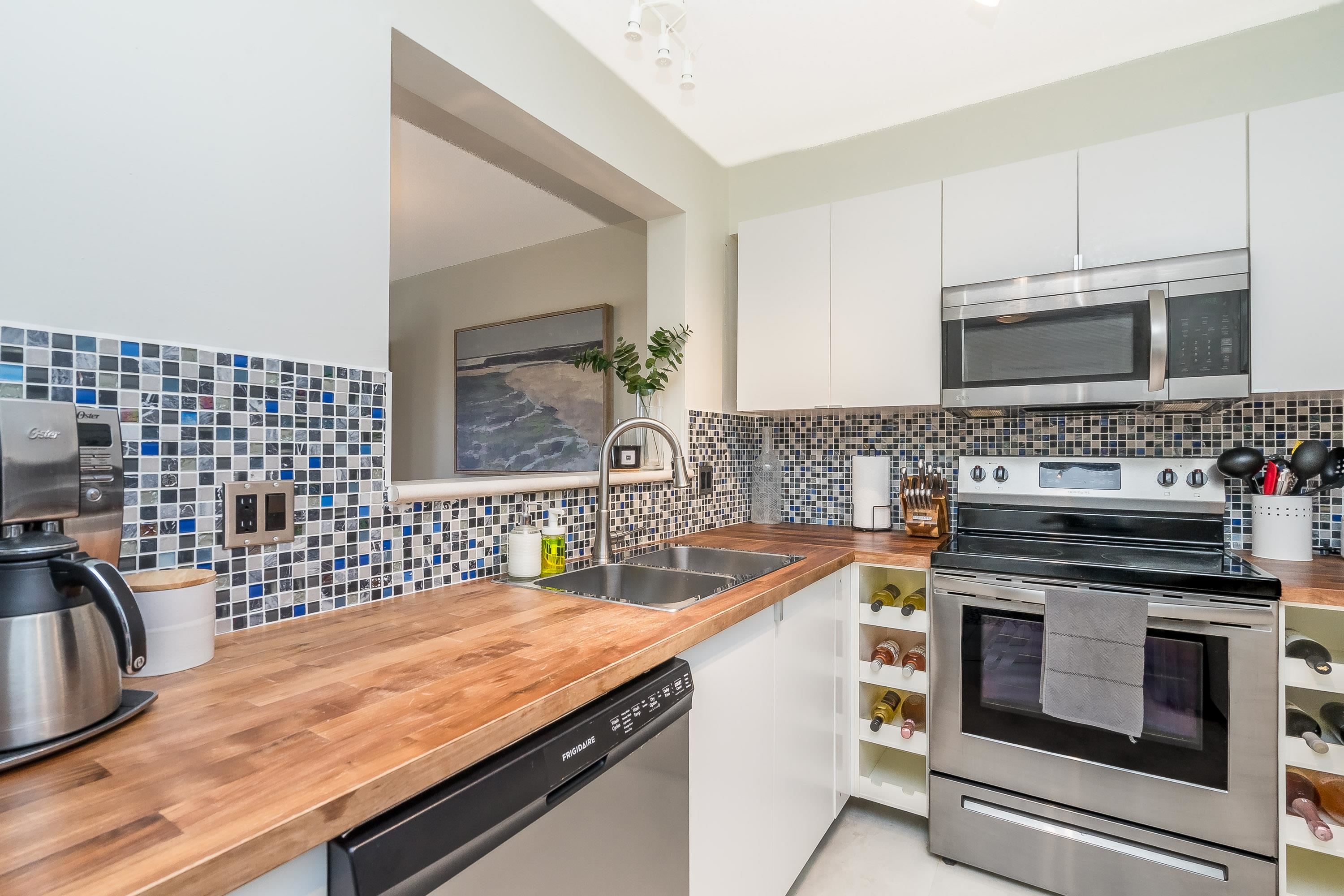 309 15268 105 AVENUE, #309