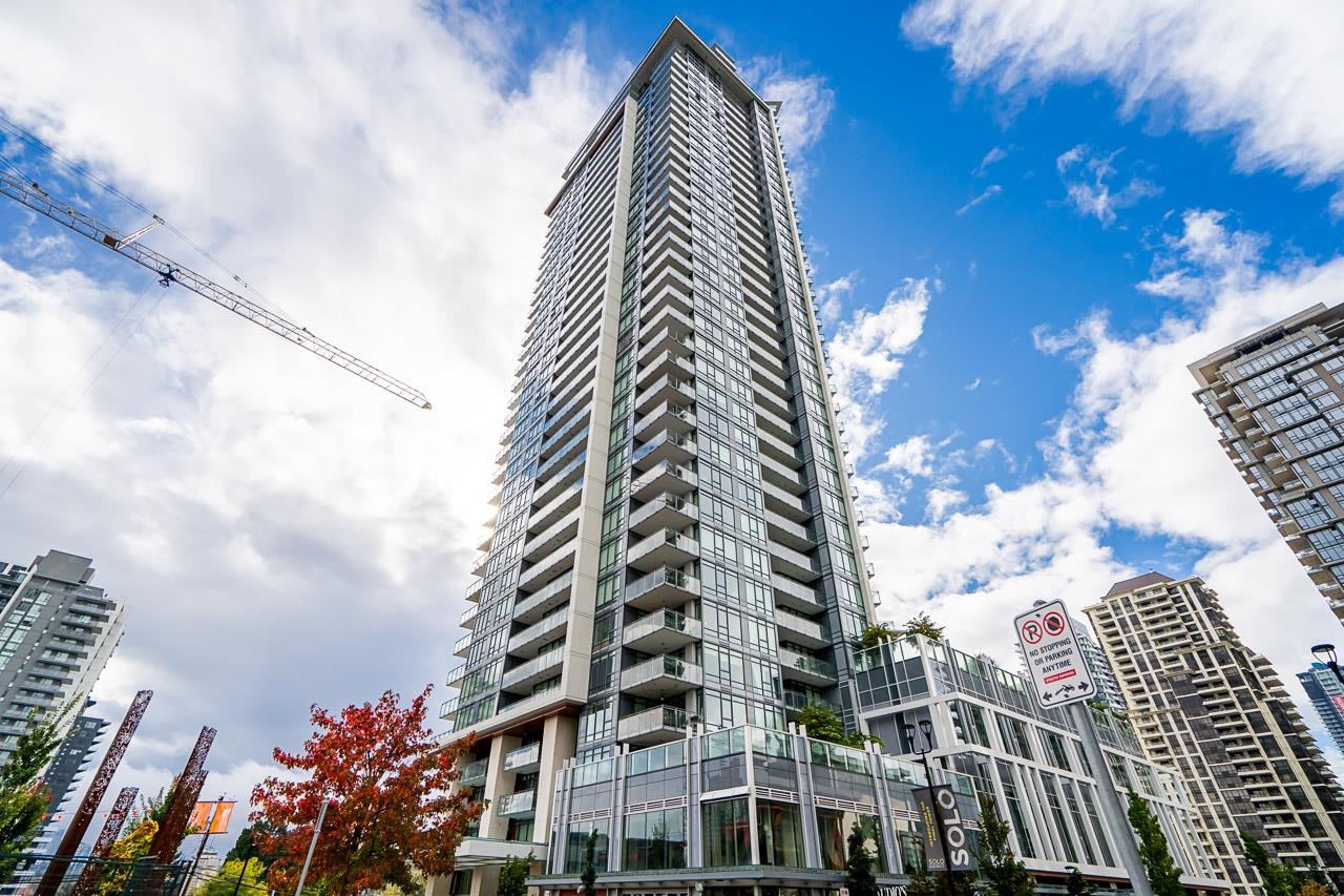 2703 2085 SKYLINE COURT, #2703