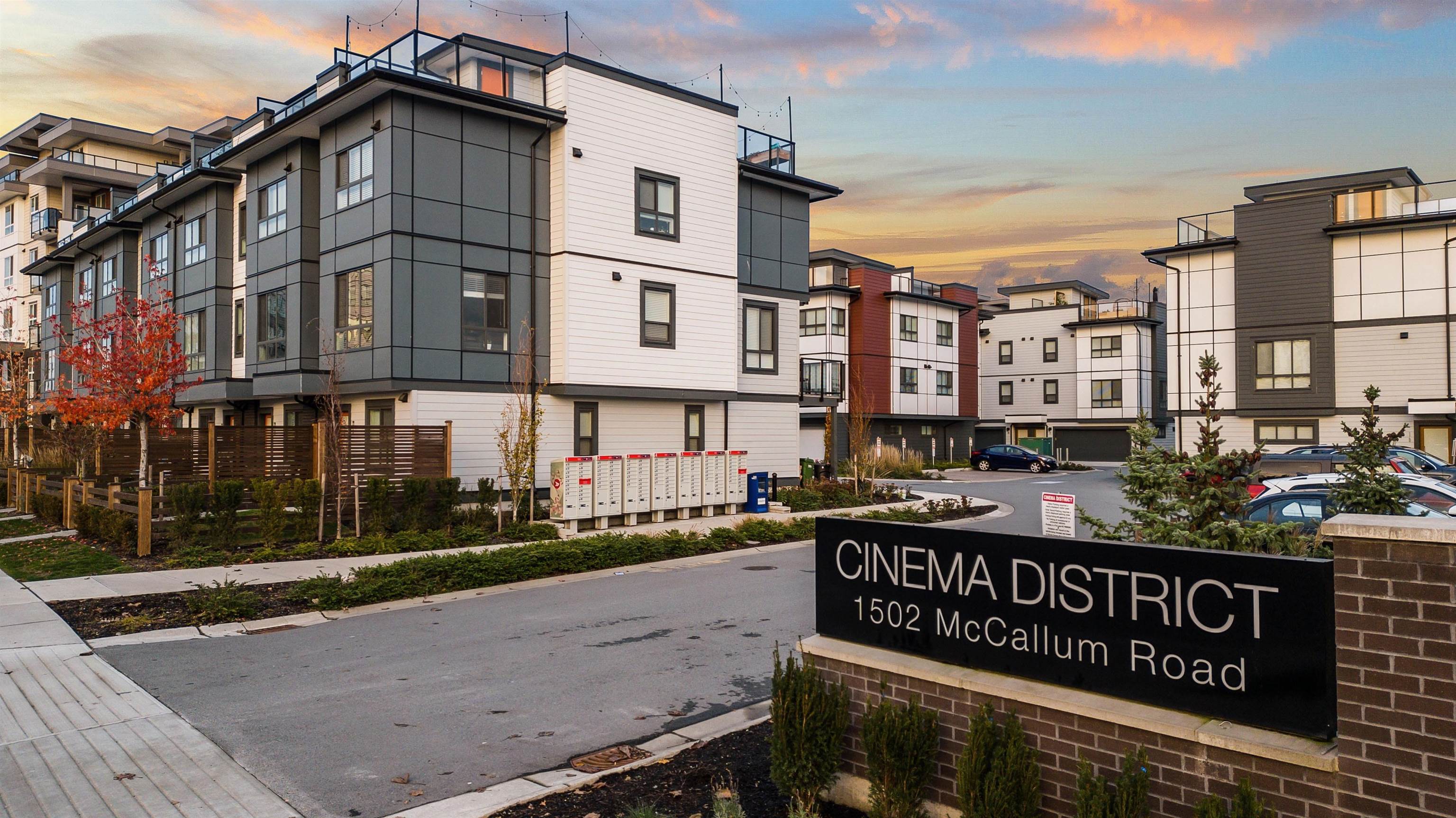 15 1502 MCCALLUM ROAD, #15