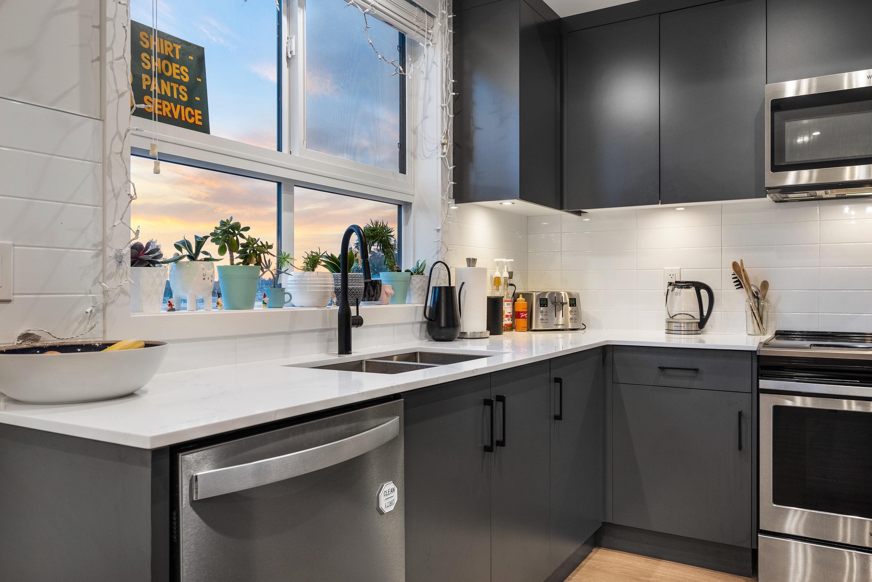 15 1502 MCCALLUM ROAD, #15
