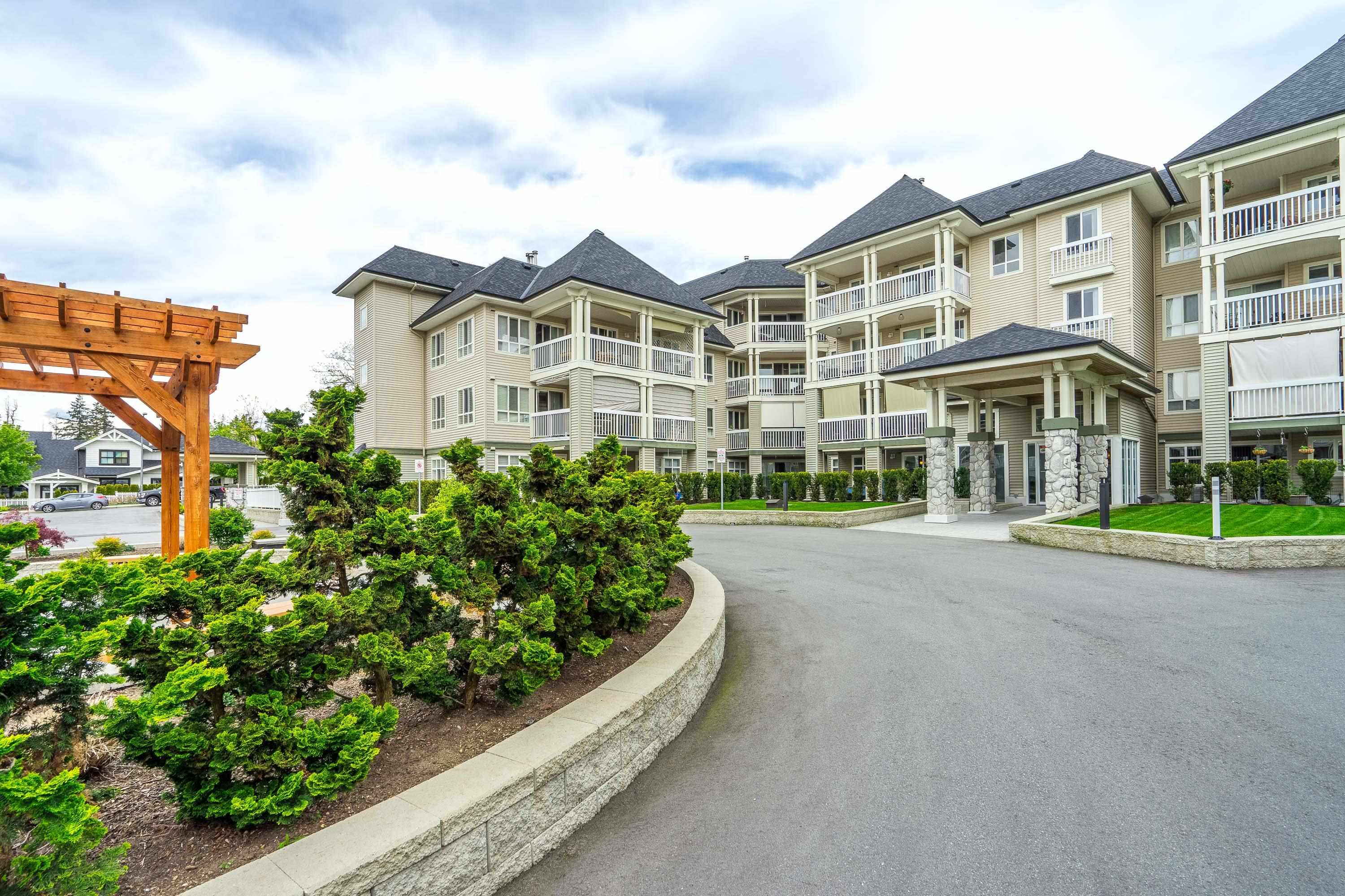 304 22022 49 AVENUE, #304